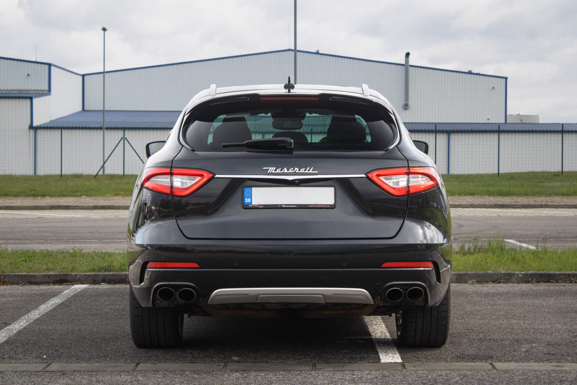 2017 Maserati Levante, čierna suv, 212 484 km