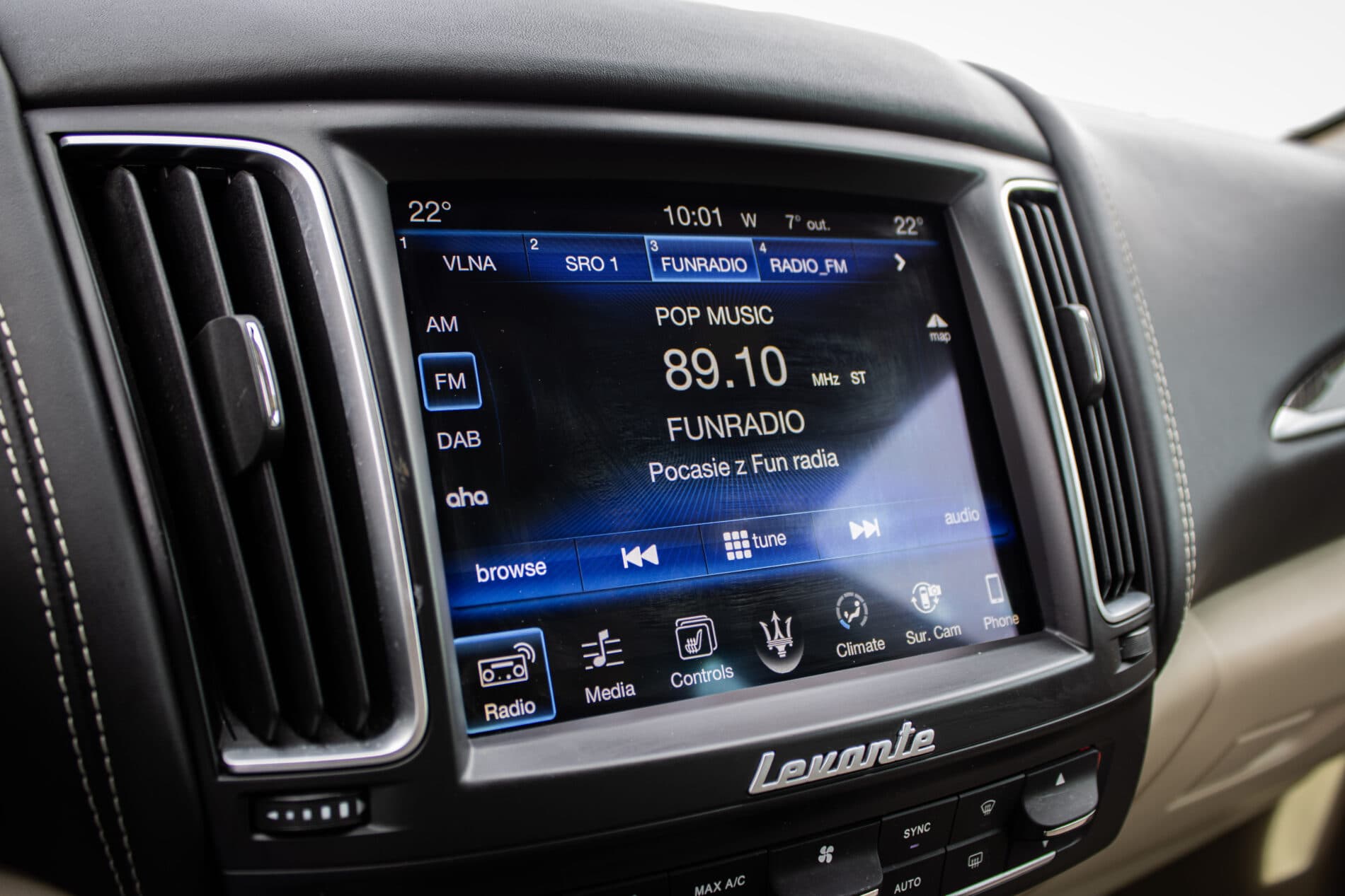 2017 Maserati Levante, čierna suv, 212 484 km