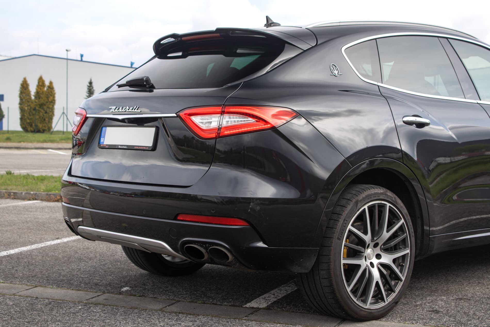 2017 Maserati Levante, čierna suv, 212 484 km