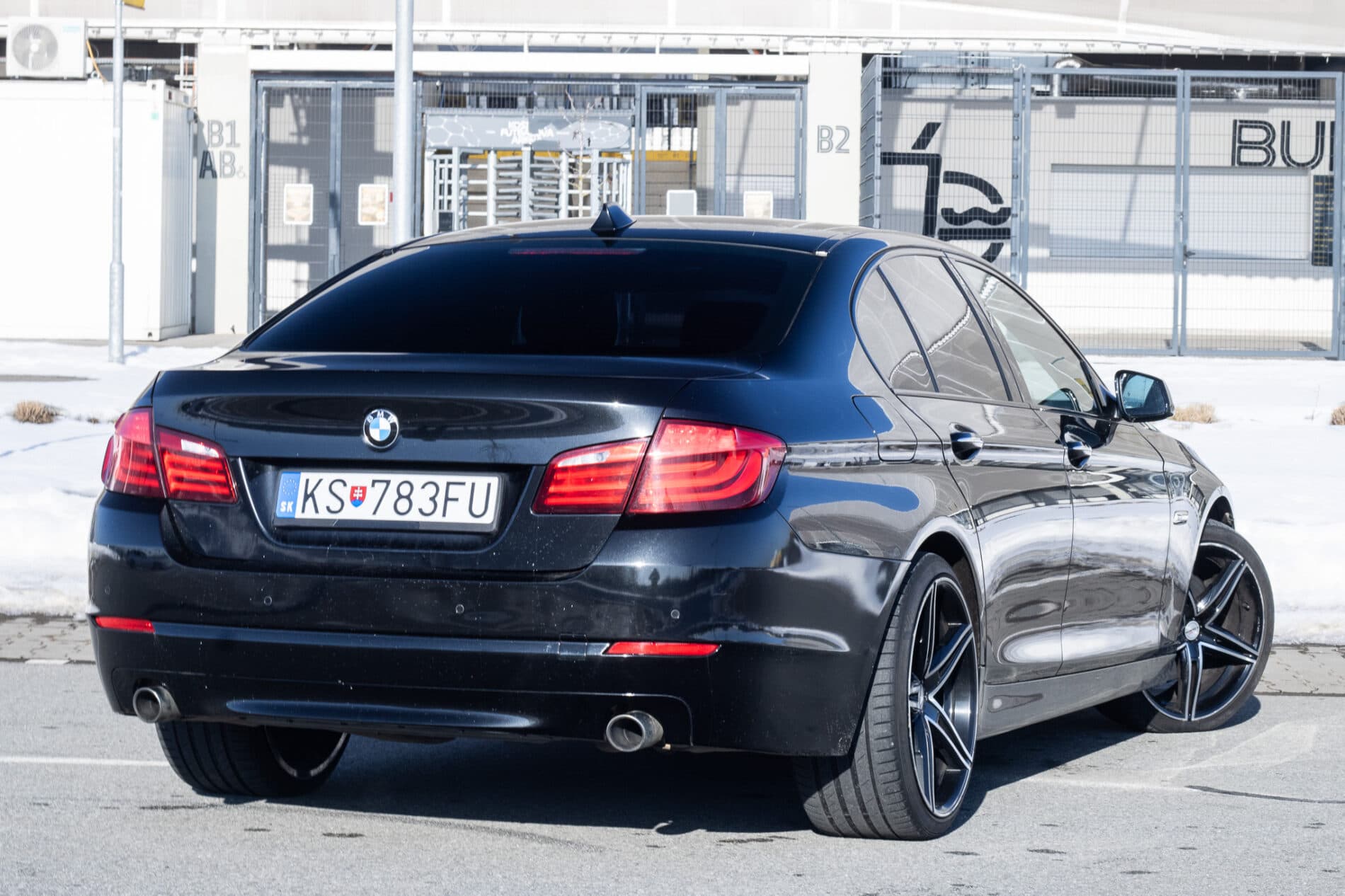 2012 BMW 535d, čierna sedan, 303 563 km