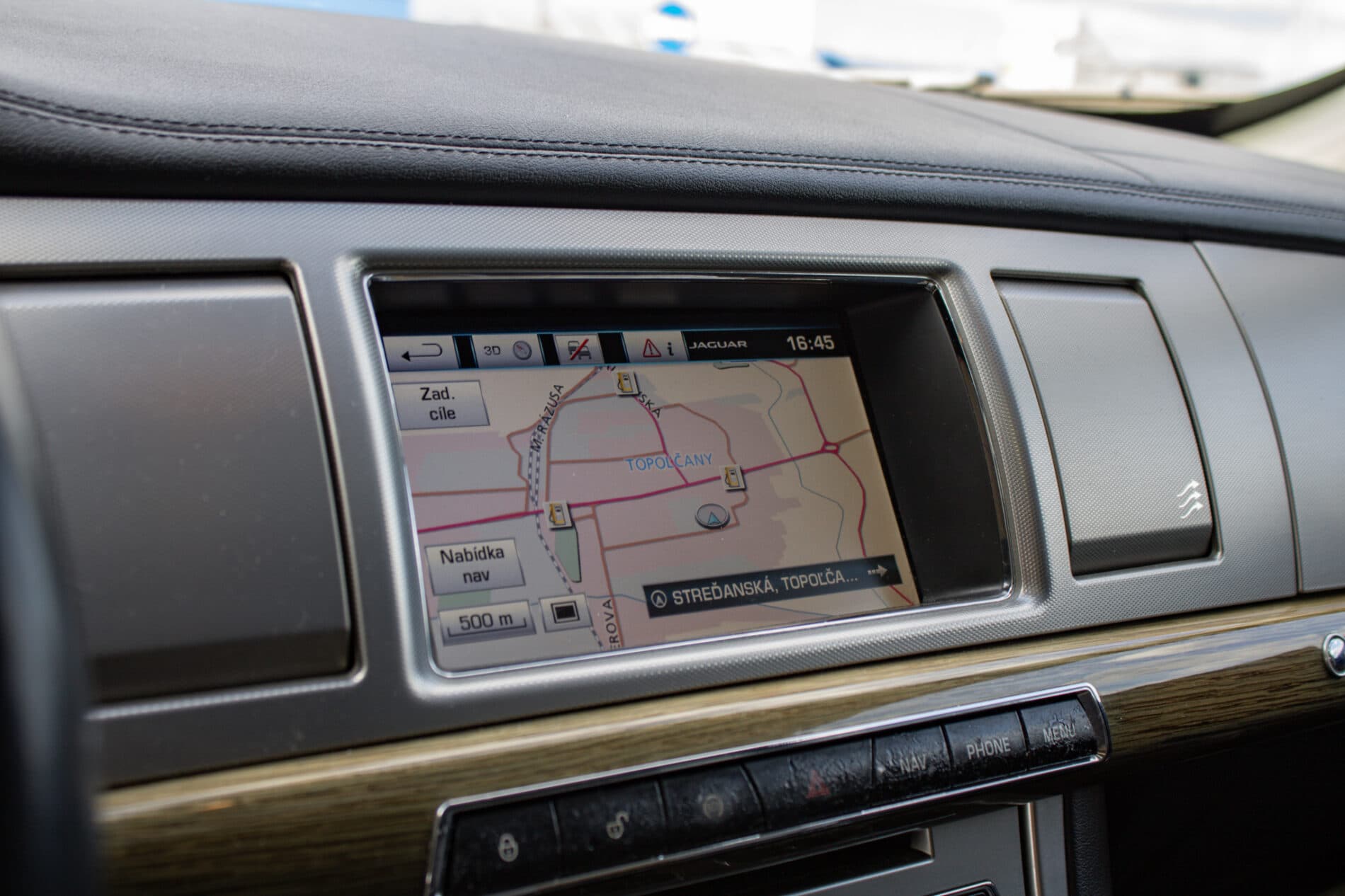 2014 Jaguar XF, čierna kombi, 224 926 km