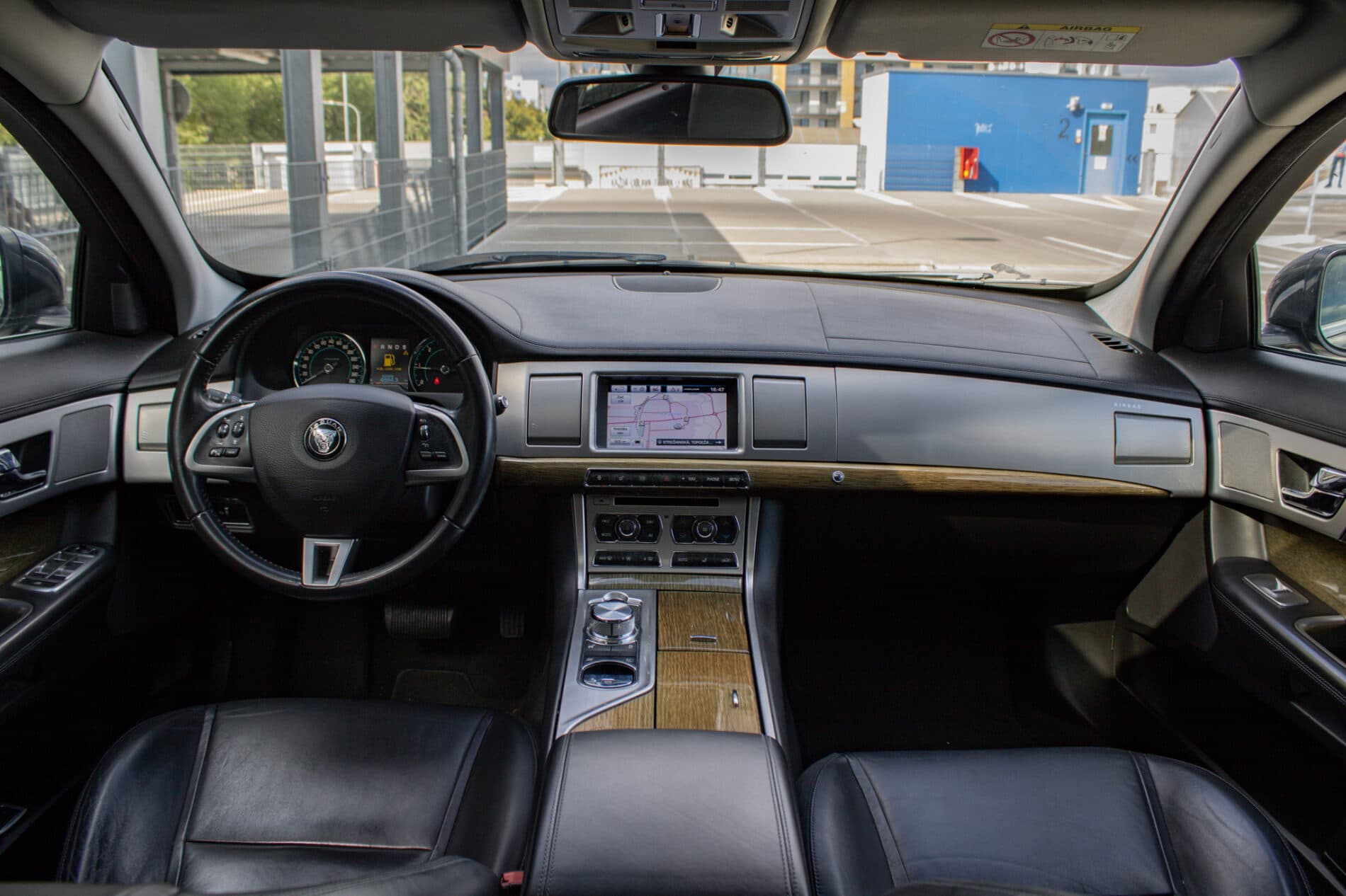 2014 Jaguar XF, čierna kombi, 224 926 km