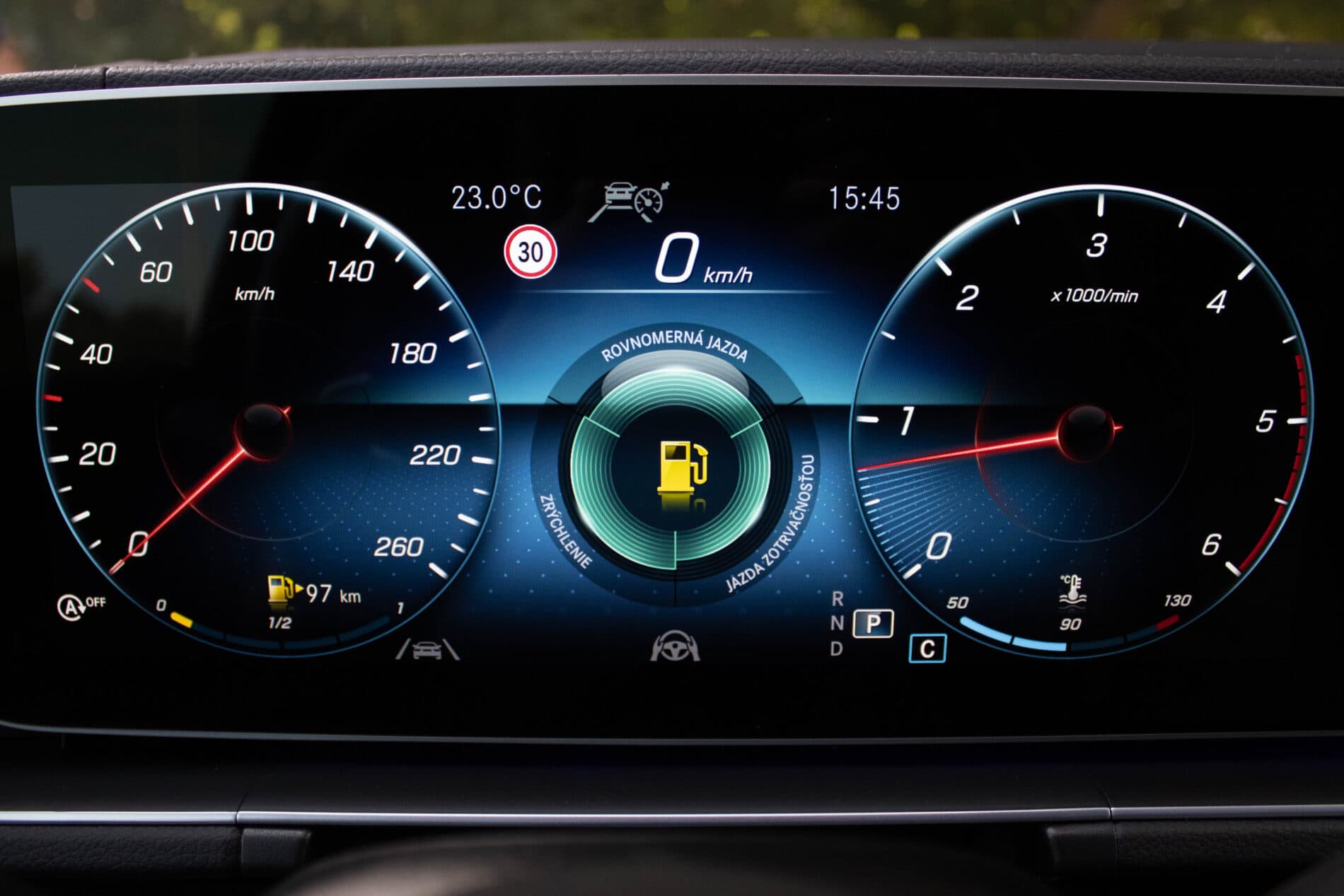 2023 Mercedes-Benz GLS 400d, čierna suv, 40 535 km