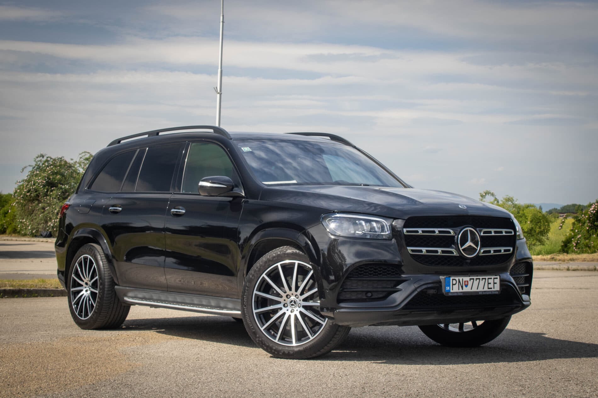 2023 Mercedes-Benz GLS 400d, čierna suv, 40 535 km