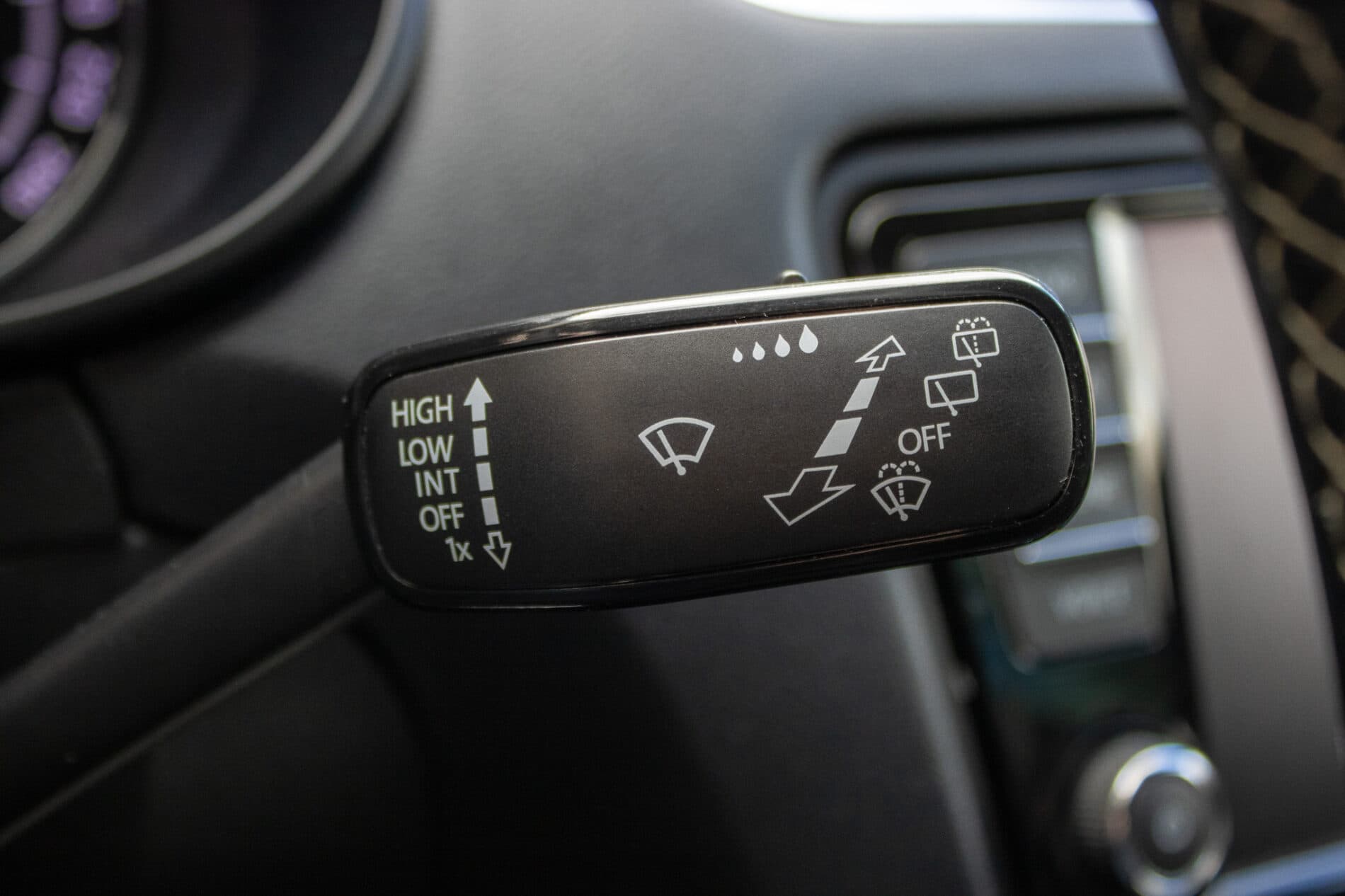 2016 Skoda Octavia RS, čierna kombi, 237 027 km