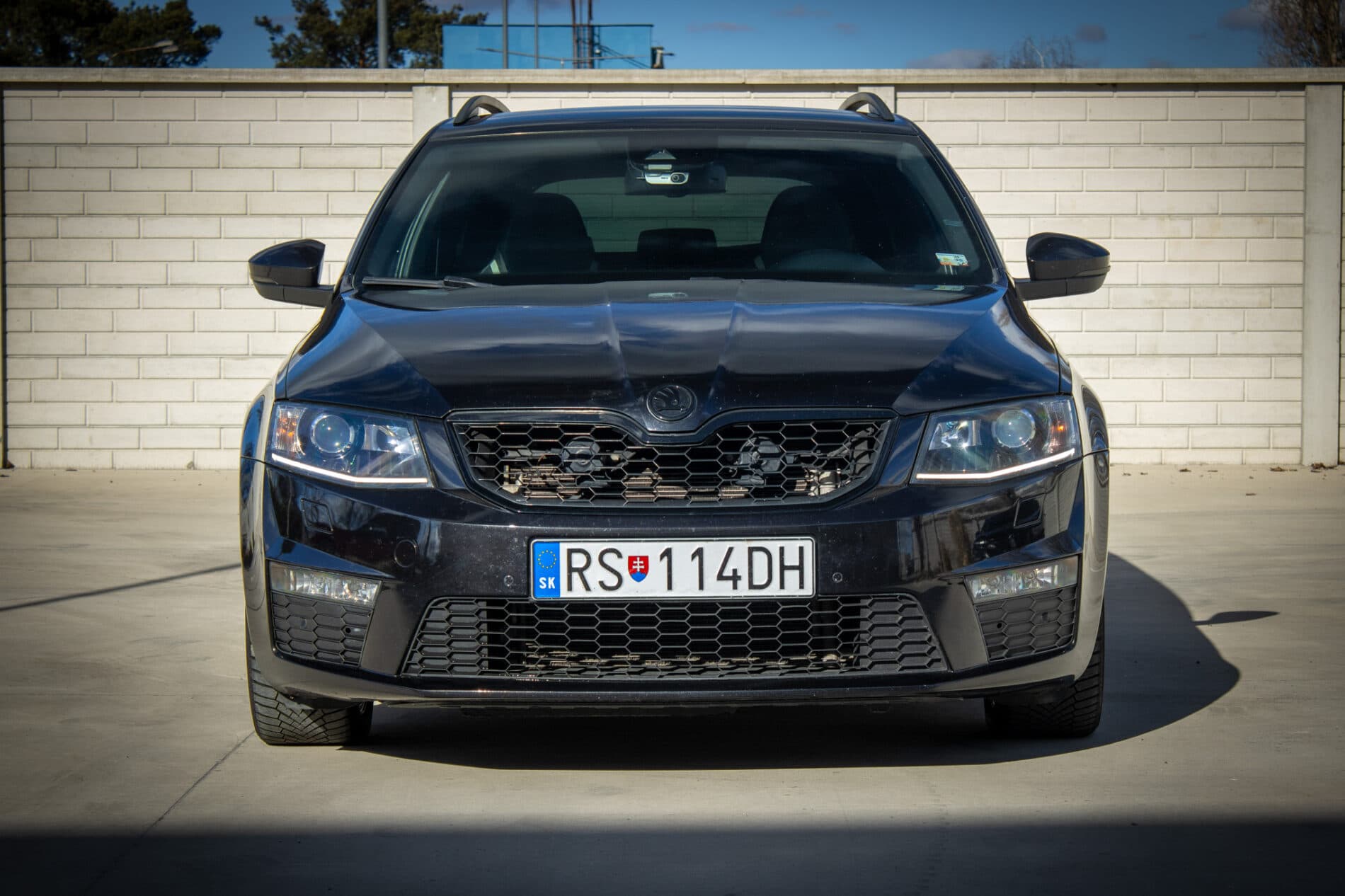 2016 Skoda Octavia RS, čierna kombi, 237 027 km
