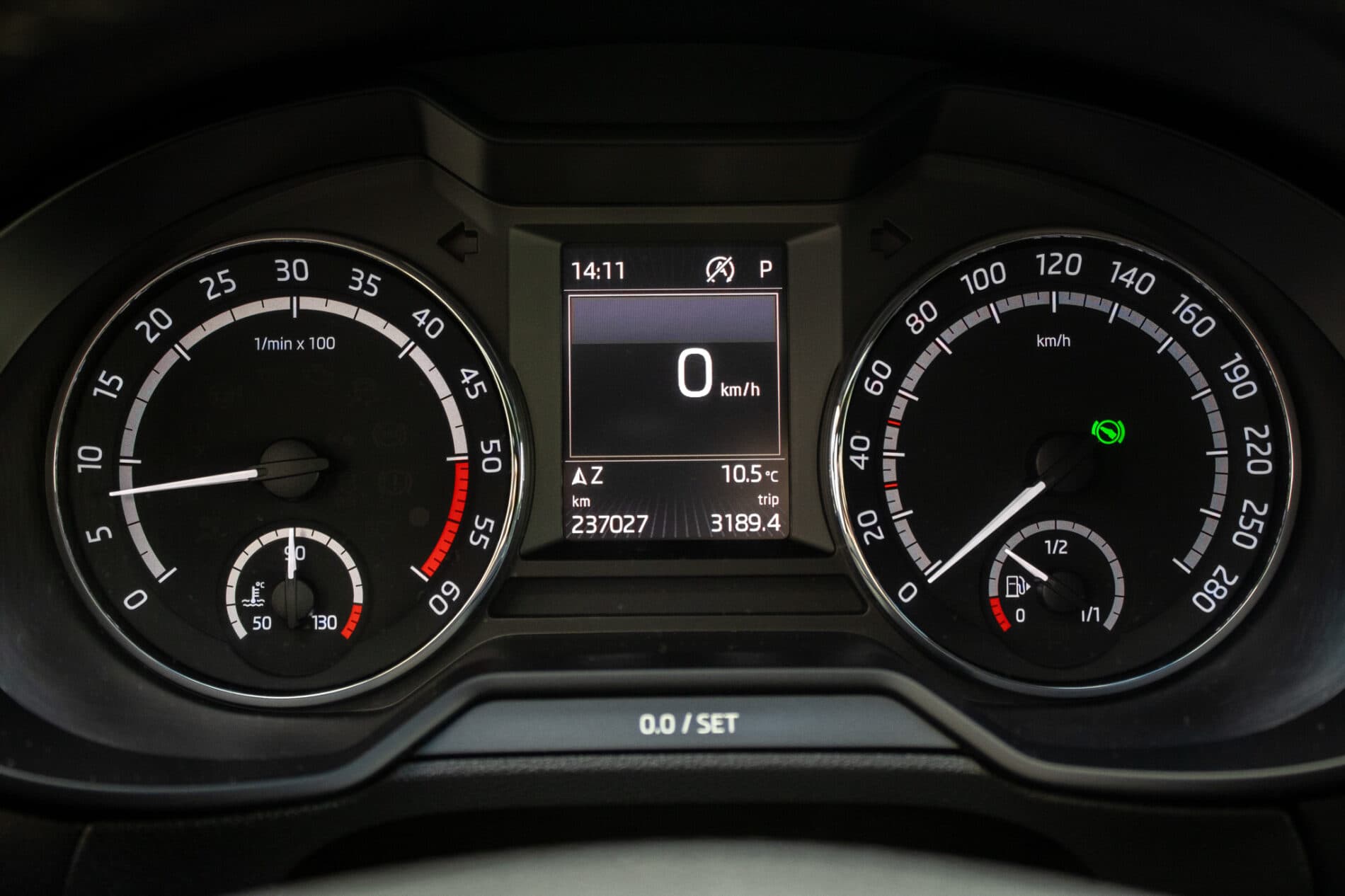 2016 Skoda Octavia RS, čierna kombi, 237 027 km