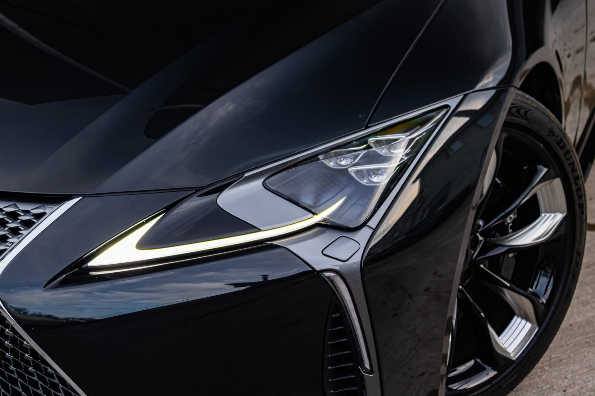 2024 Lexus LC 500, čierna kabriolet, 67 km