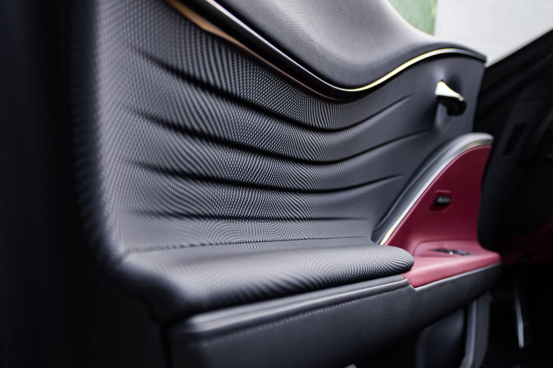 2024 Lexus LC 500, čierna kabriolet, 67 km