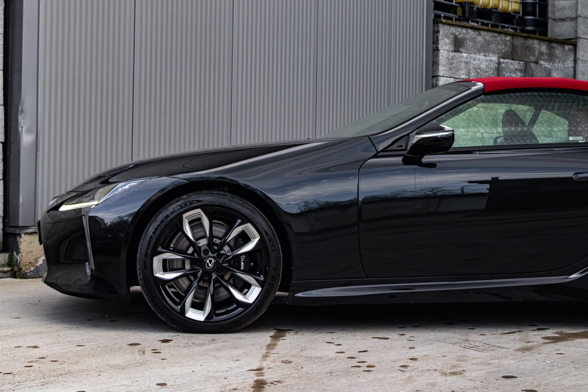 2024 Lexus LC 500, čierna kabriolet, 67 km