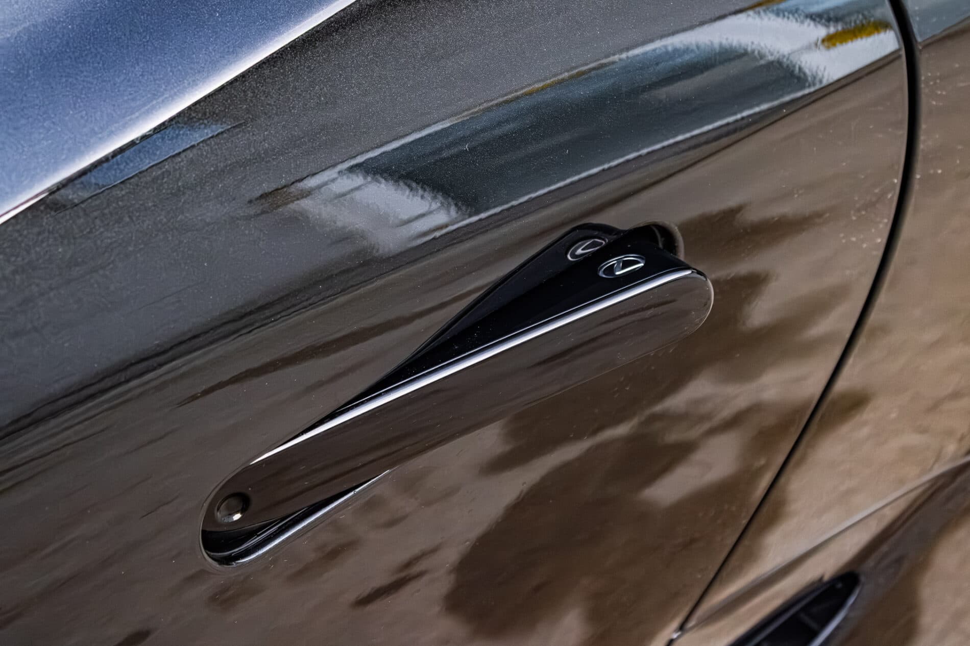 2024 Lexus LC 500, čierna kabriolet, 67 km