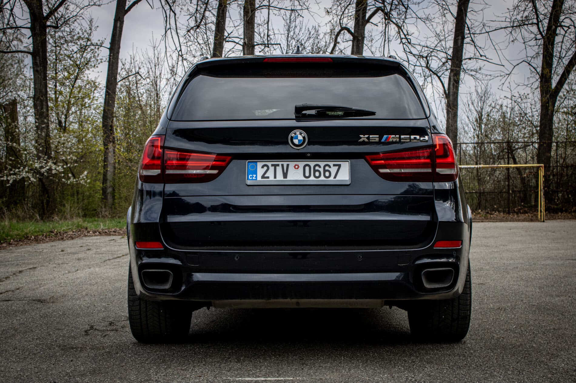 2014 BMW X5 M50d, čierna suv, 255 839 km
