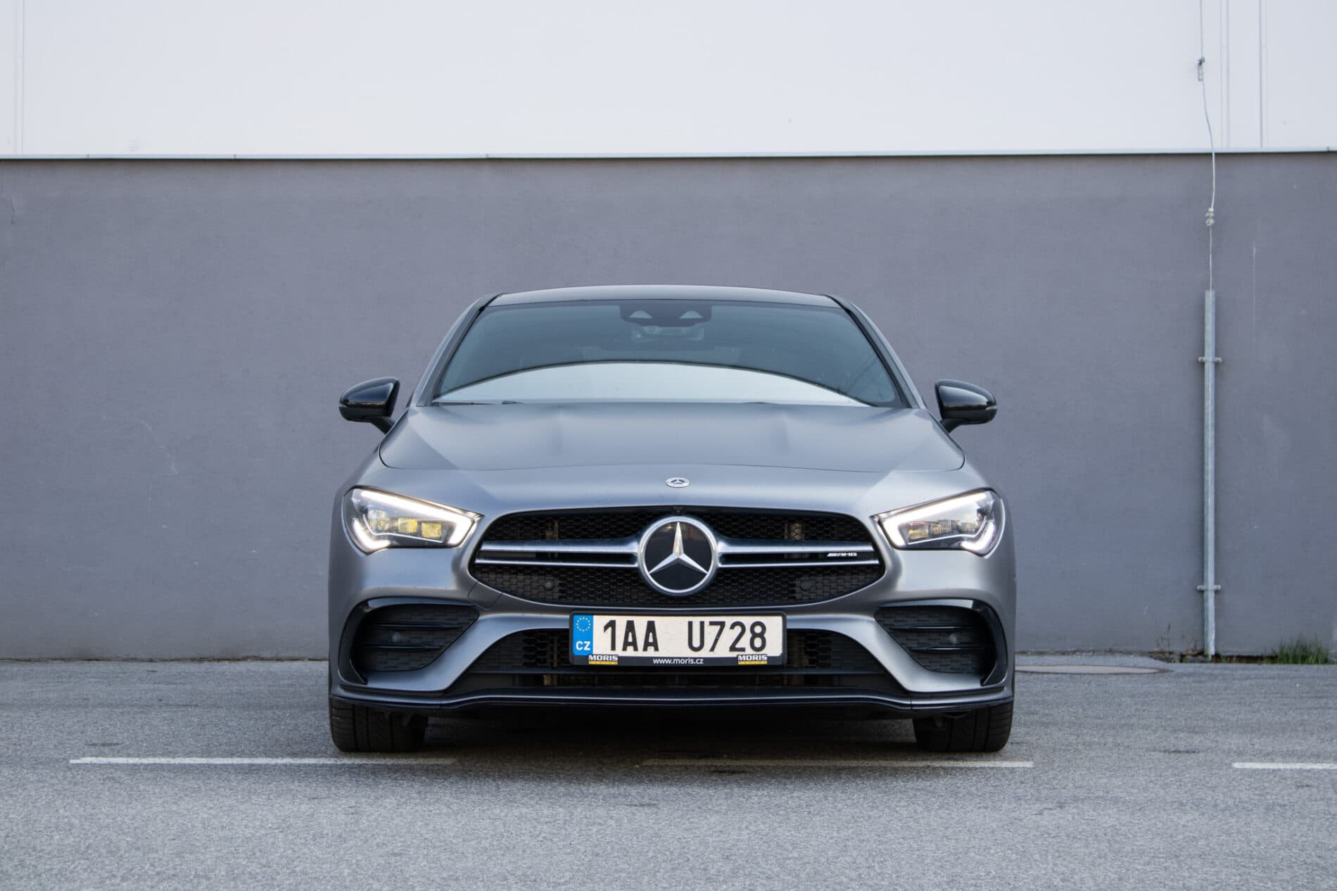 2019 Mercedes-Benz CLA 35 AMG, sivá kupé, 100 867 km