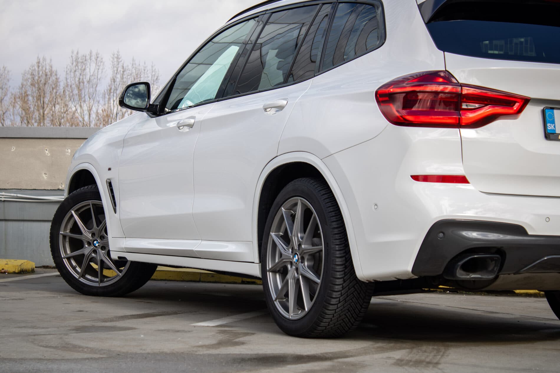 2019 BMW X3 M40i, biela suv, 142 191 km