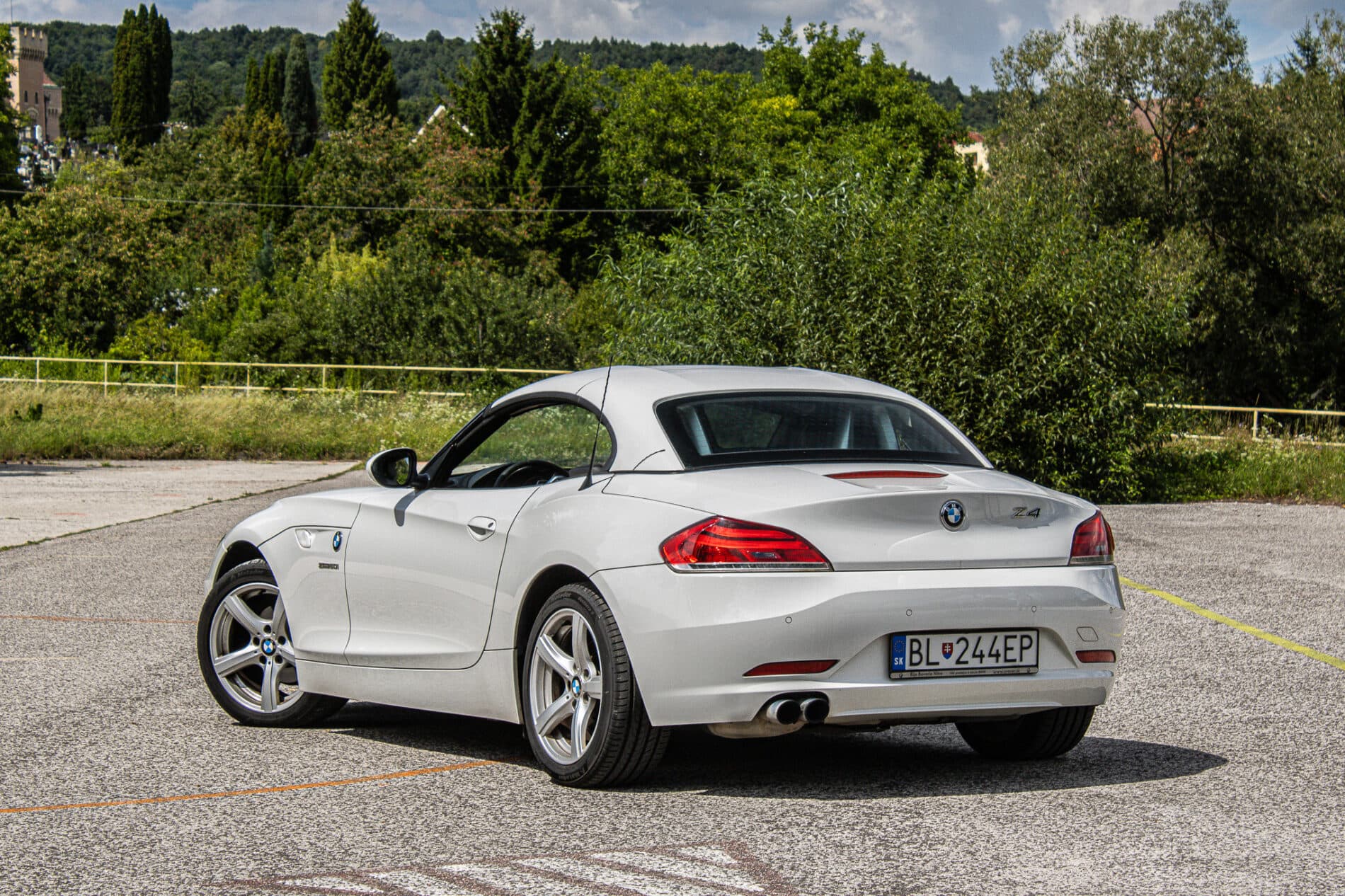2012 BMW Z4, biela kabriolet, 170 435 km