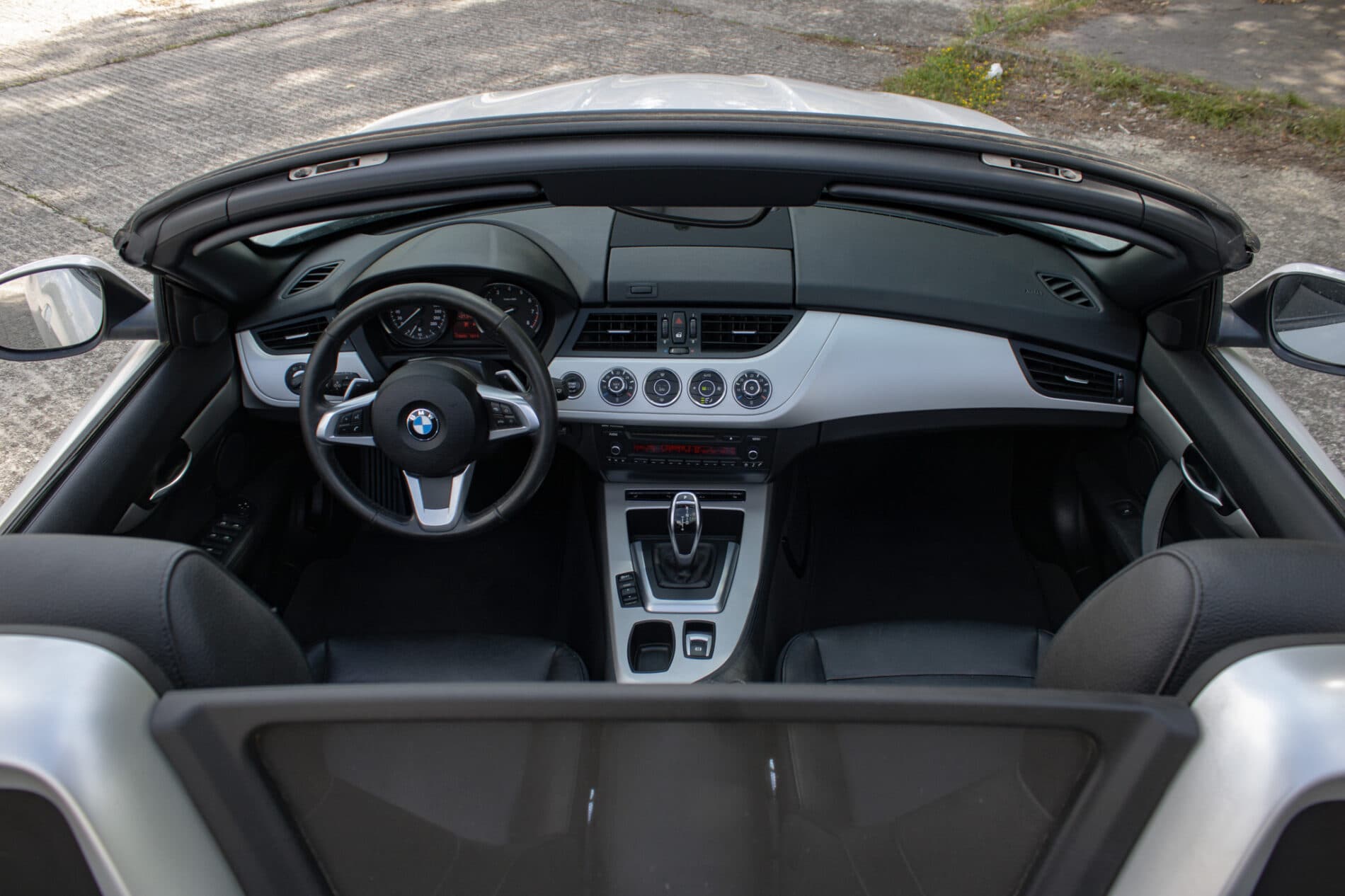2012 BMW Z4, biela kabriolet, 170 435 km