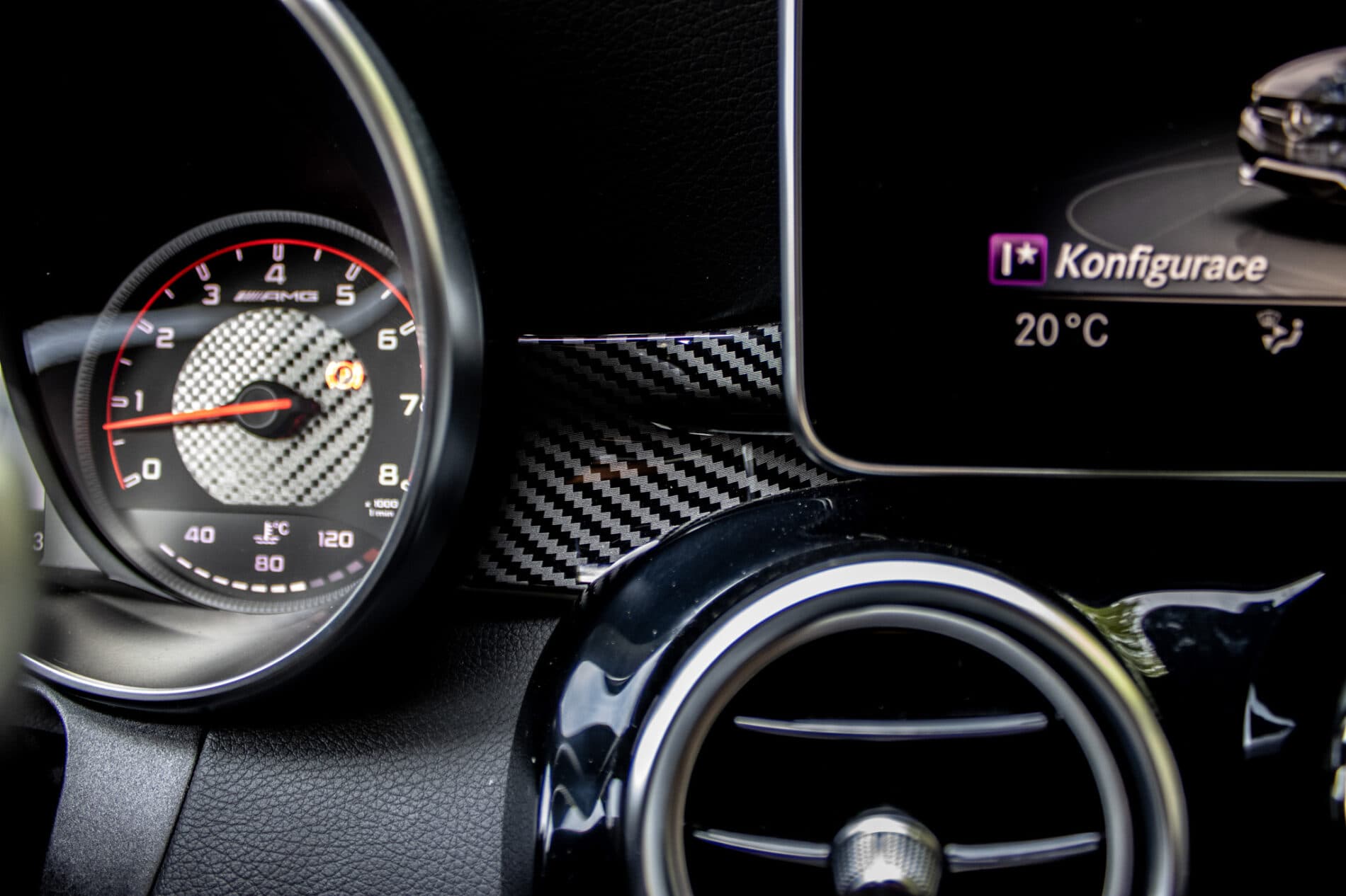 2017 Mercedes-Benz C 63 AMG S, biela kombi, 79 170 km