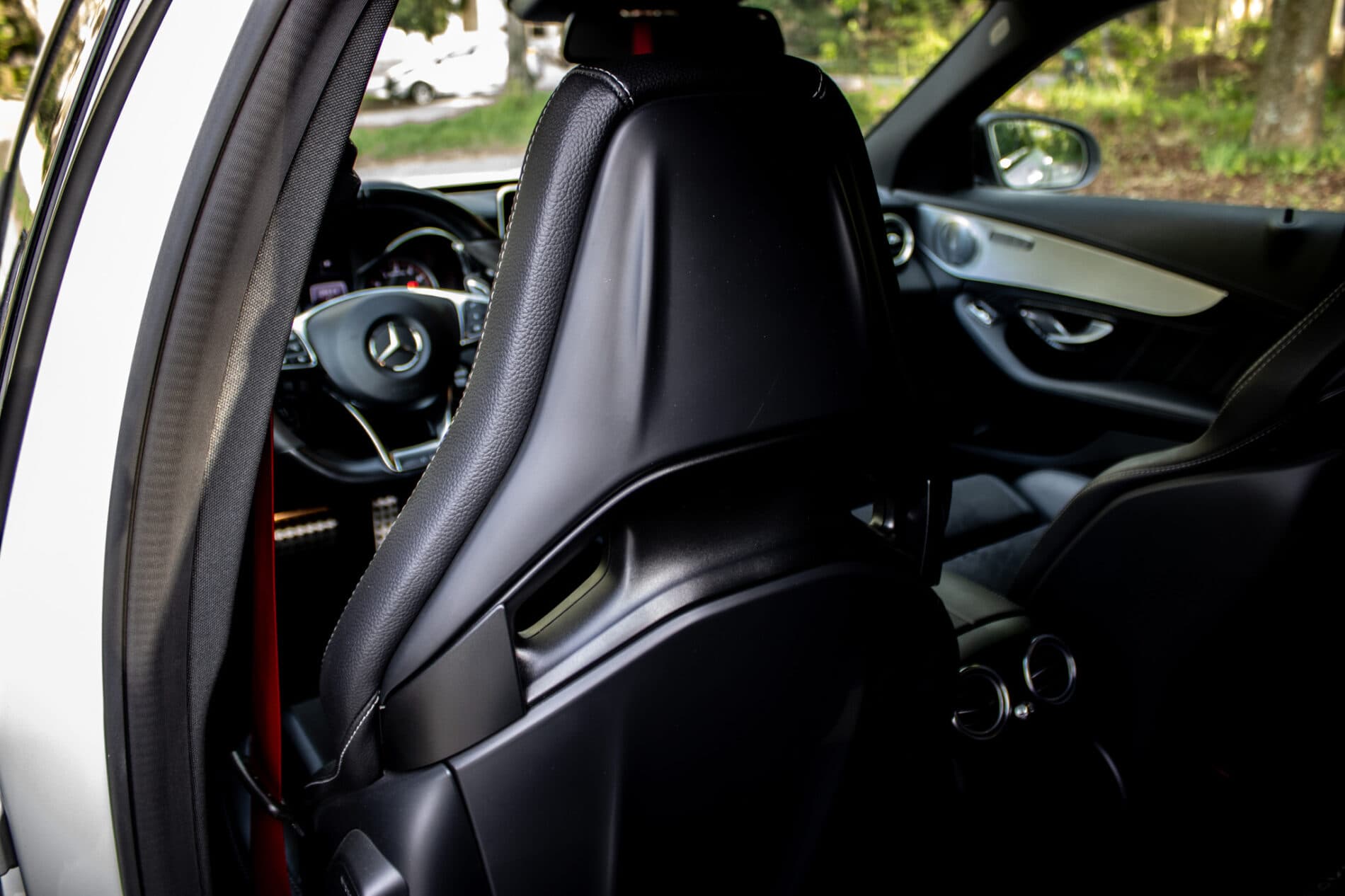 2017 Mercedes-Benz C 63 AMG S, biela kombi, 79 170 km