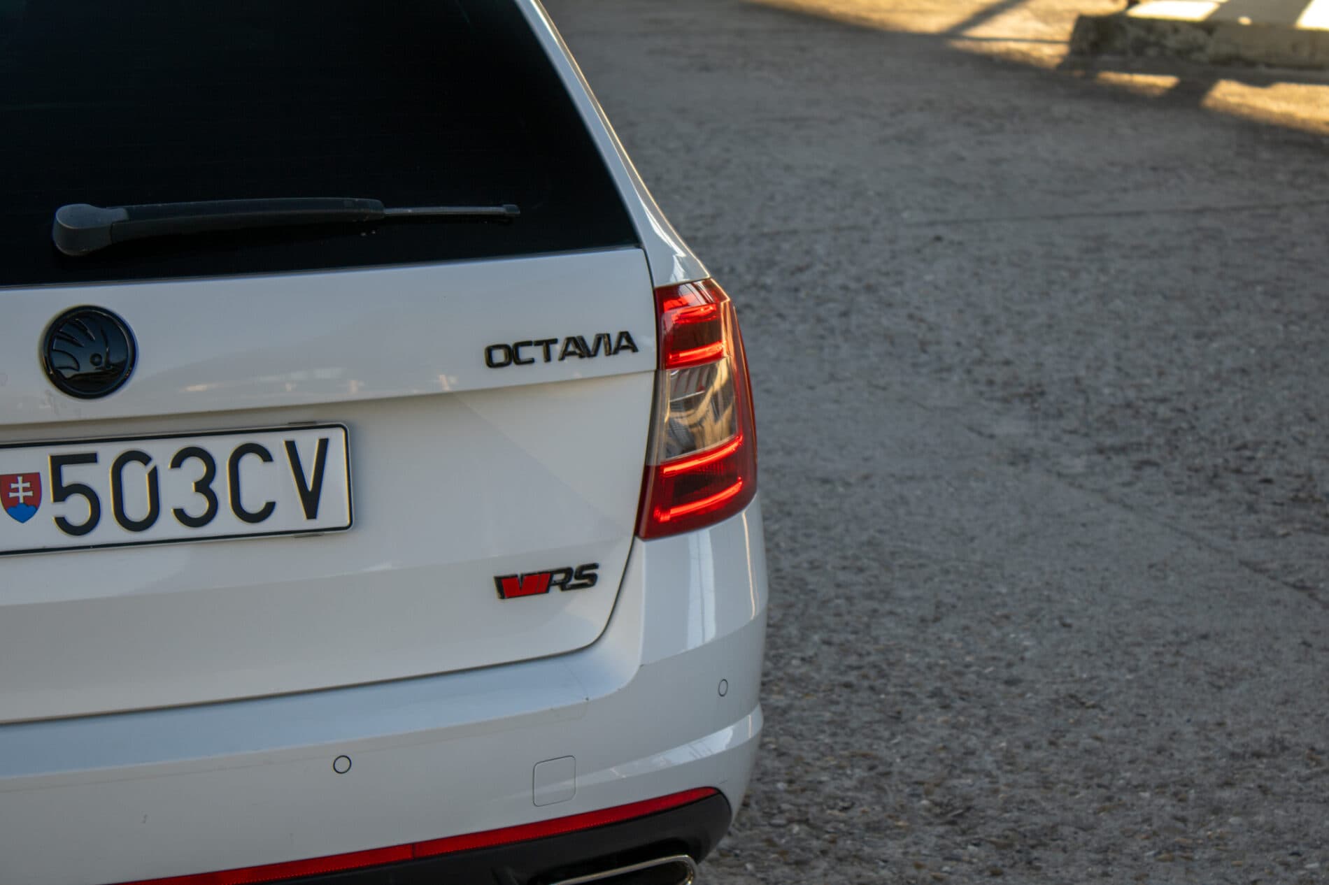 2016 Skoda Octavia RS, biela kombi, 253 701 km