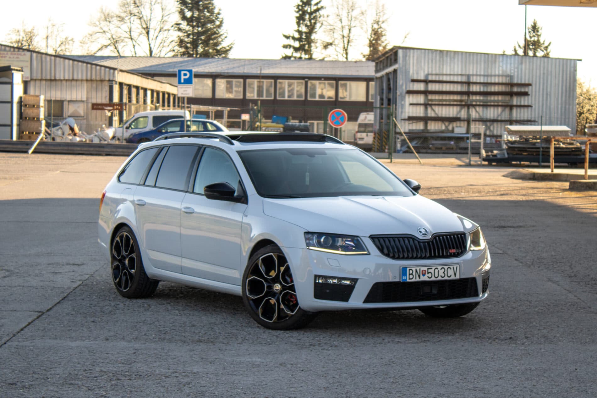 2016 Skoda Octavia RS, biela kombi, 253 701 km