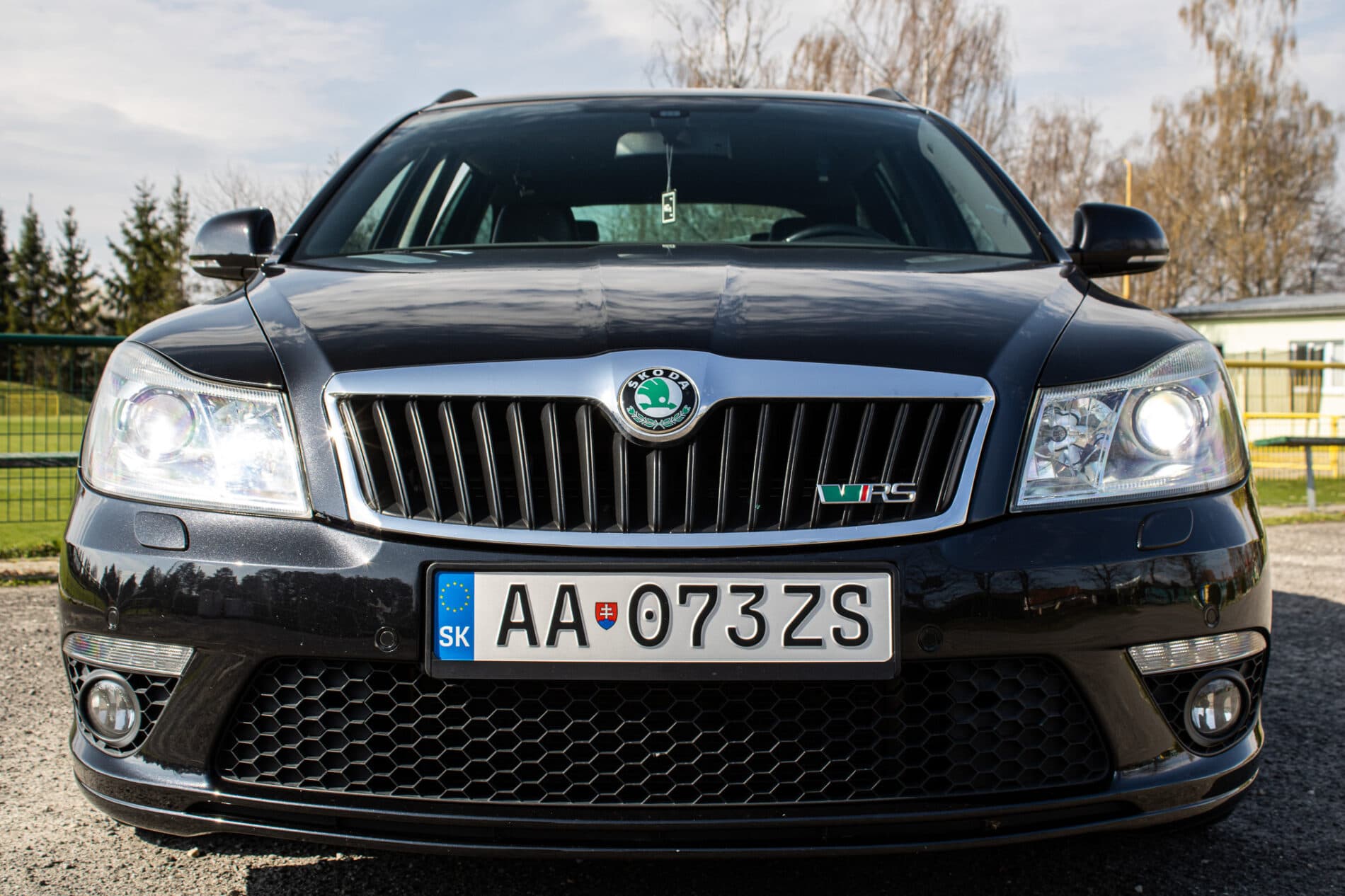 2011 Skoda Octavia RS, čierna kombi, 190 807 km