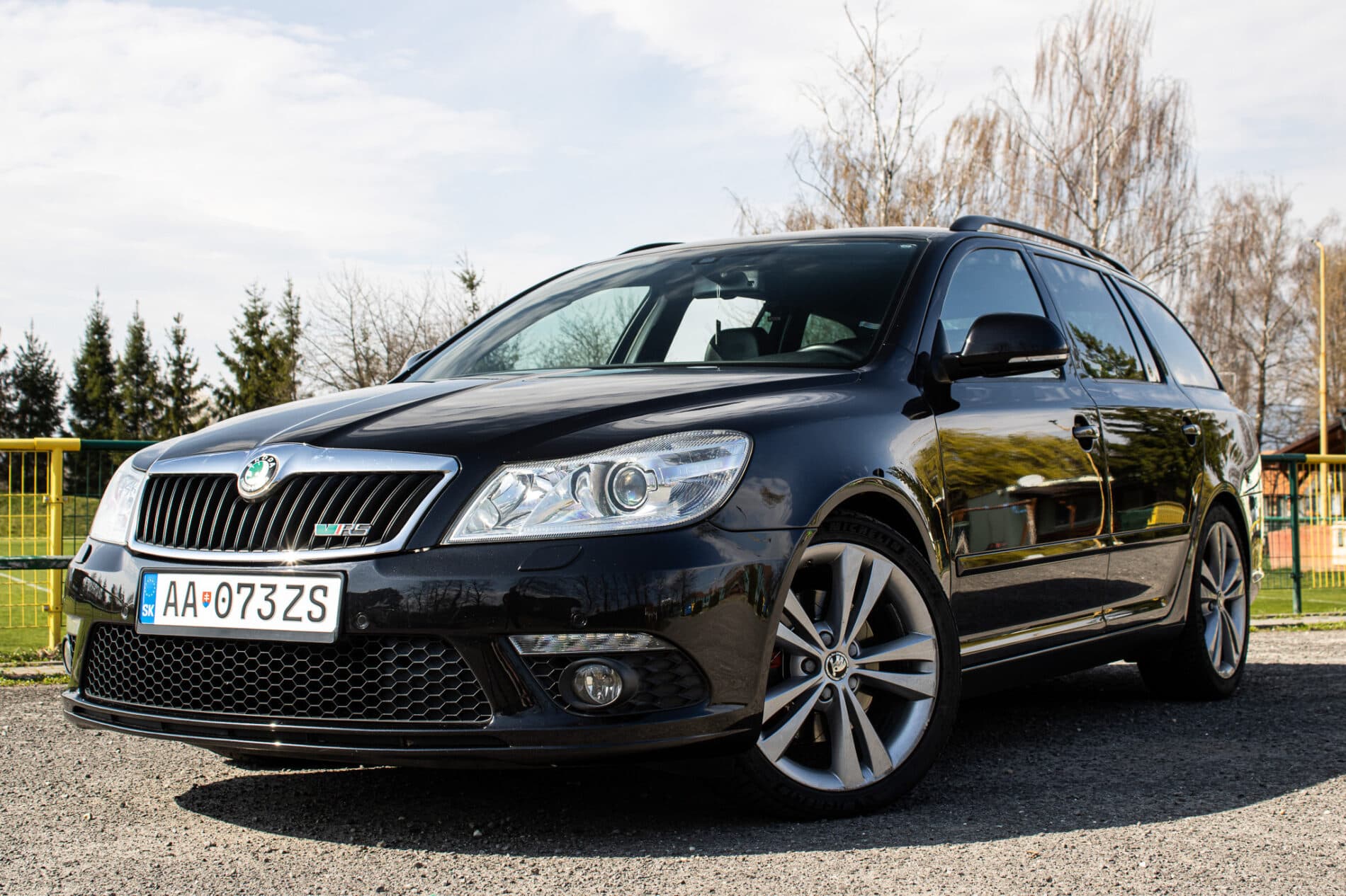 2011 Skoda Octavia RS, čierna kombi, 190 807 km