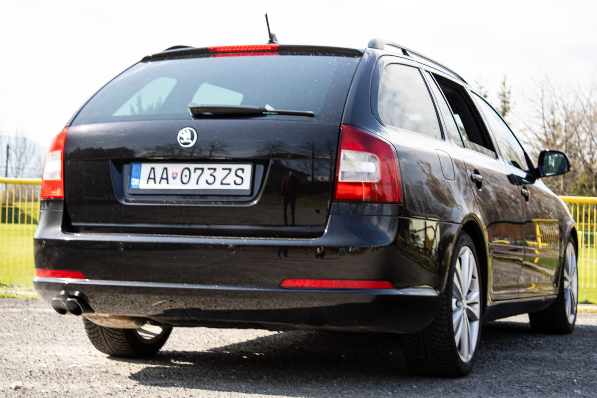2011 Skoda Octavia RS, čierna kombi, 190 807 km