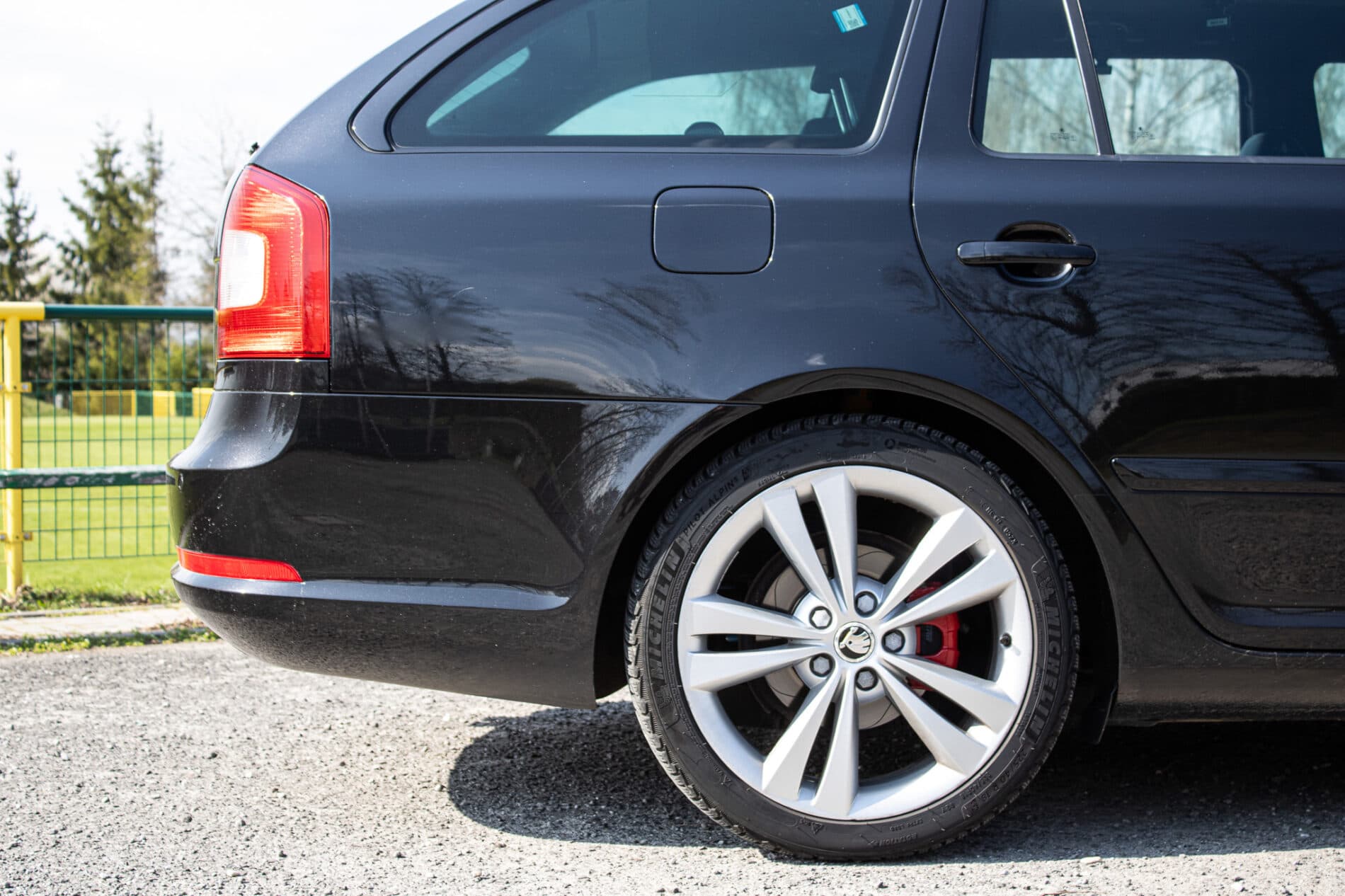 2011 Skoda Octavia RS, čierna kombi, 190 807 km