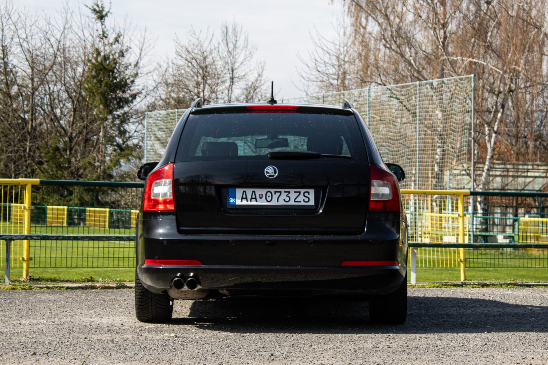 2011 Skoda Octavia RS, čierna kombi, 190 807 km