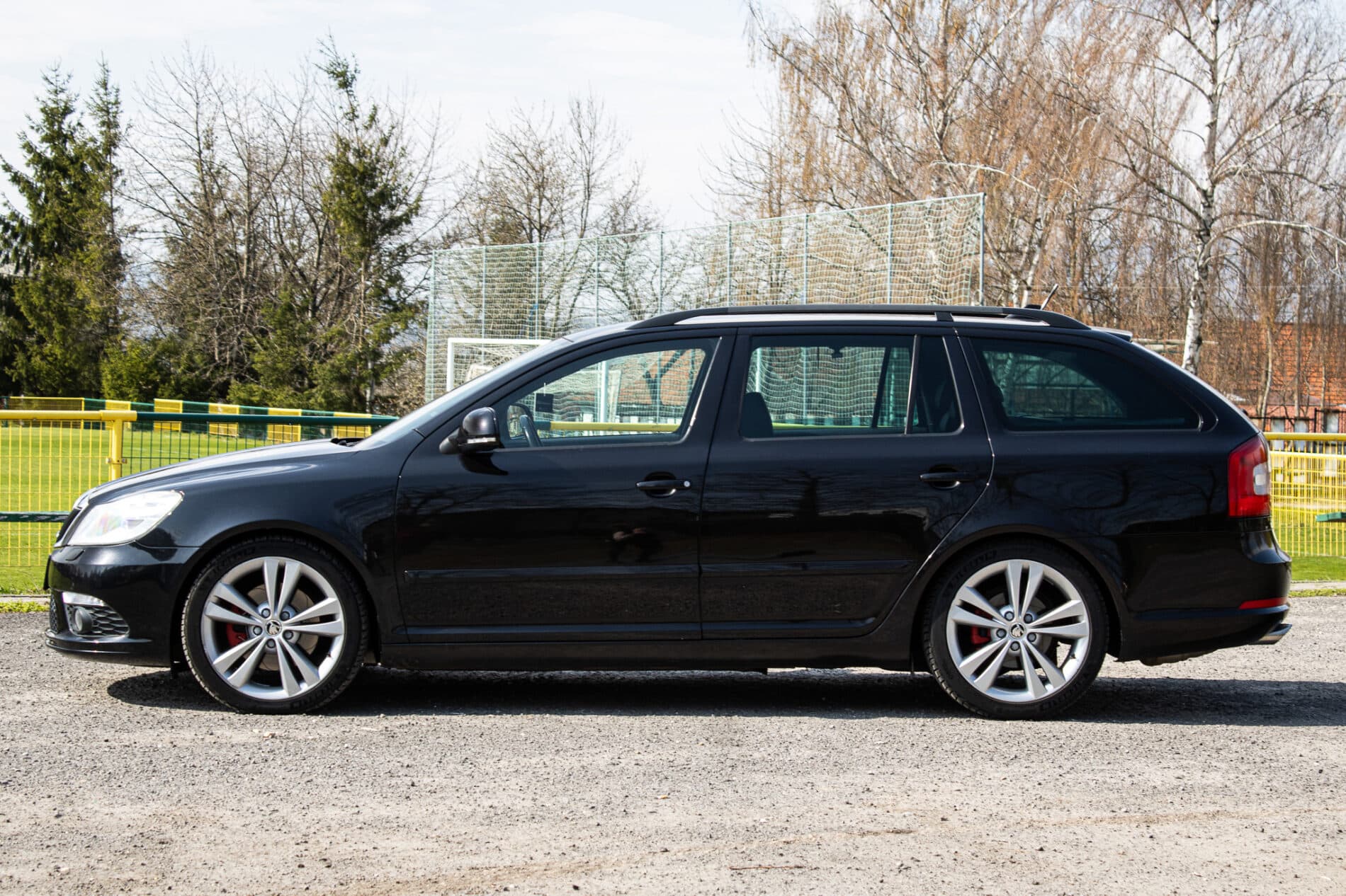 2011 Skoda Octavia RS, čierna kombi, 190 807 km