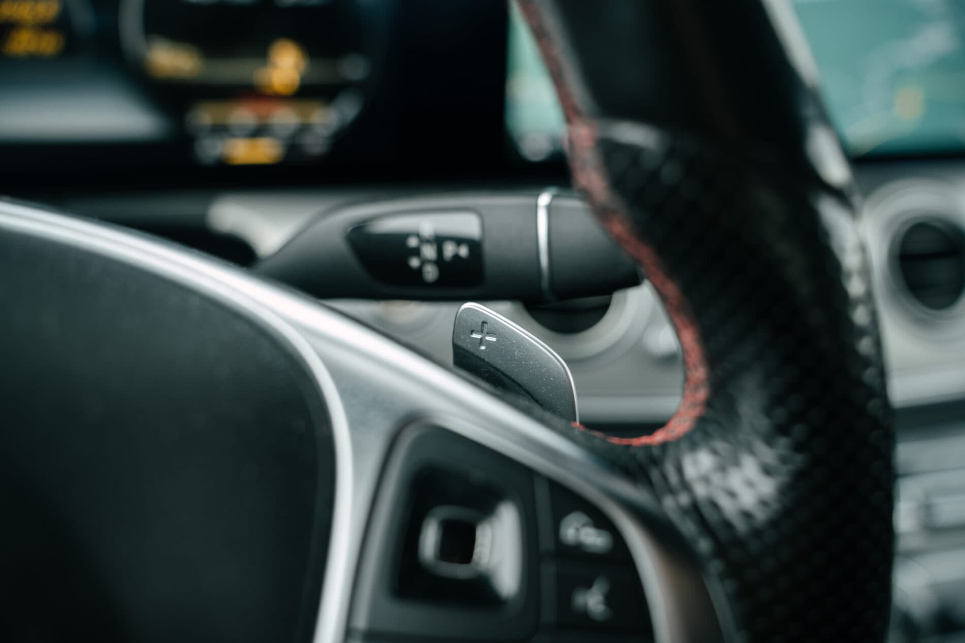 2017 Mercedes-Benz E 43 AMG, biela sedan, 148 749 km