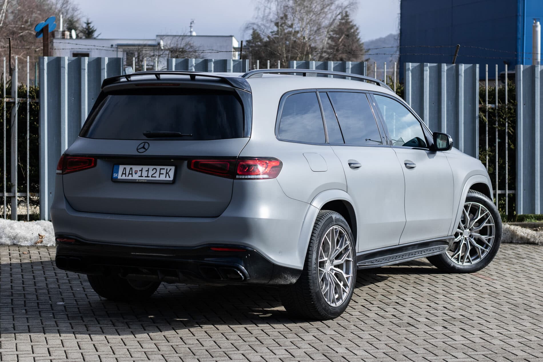 2021 Mercedes-Benz GLS 580, sivá suv, 109 687 km