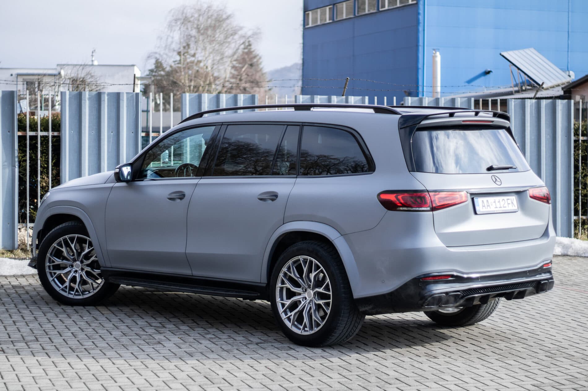 2021 Mercedes-Benz GLS 580, sivá suv, 109 687 km