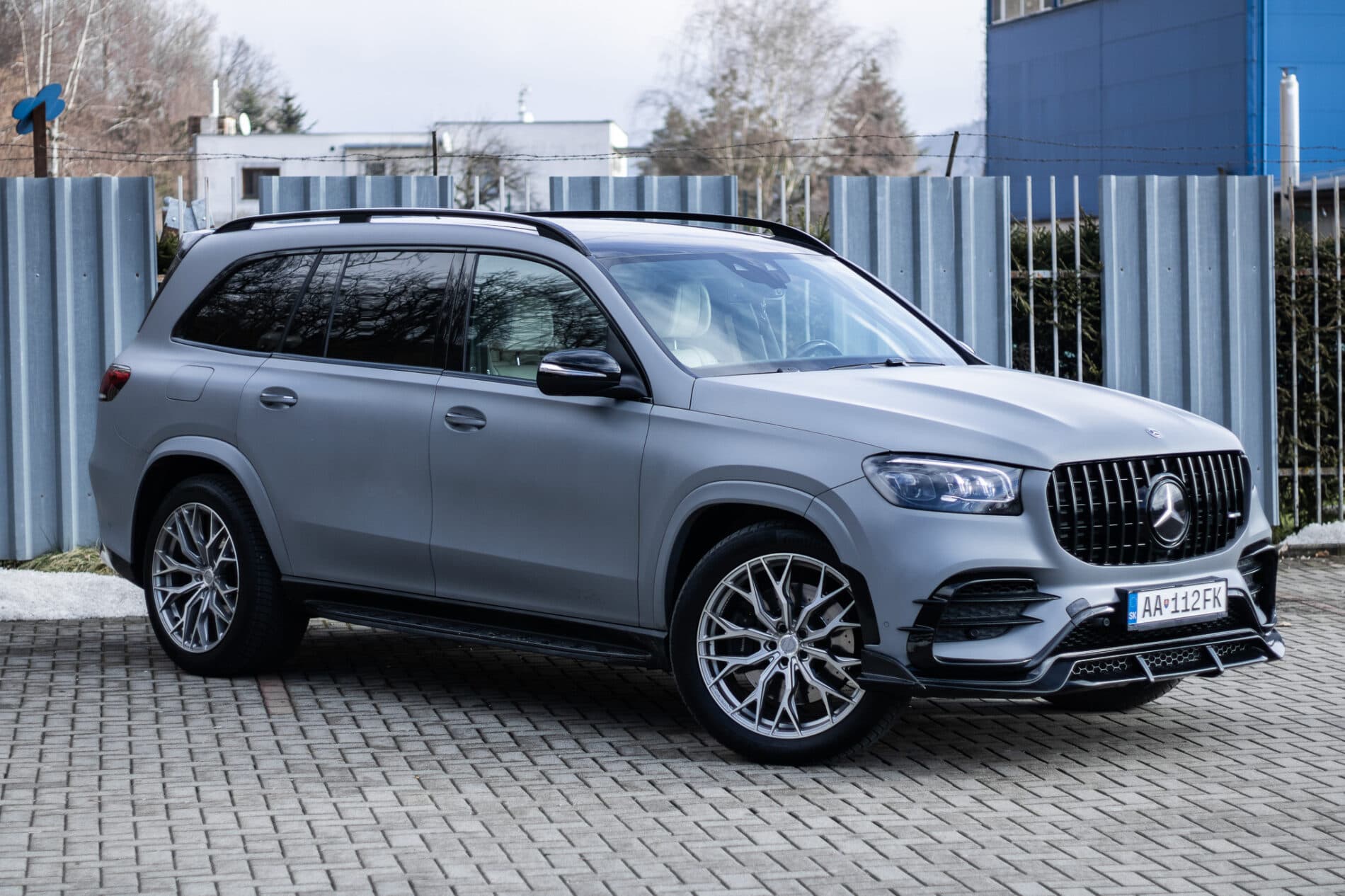 2021 Mercedes-Benz GLS 580, sivá suv, 109 687 km