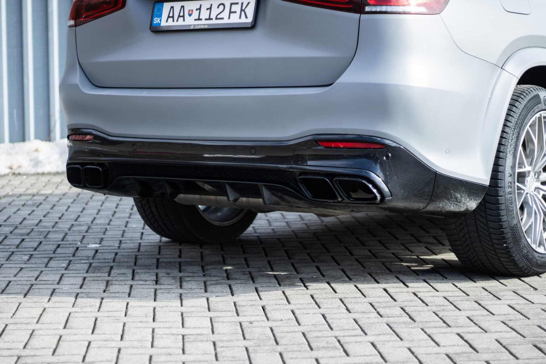 2021 Mercedes-Benz GLS 580, sivá suv, 109 687 km