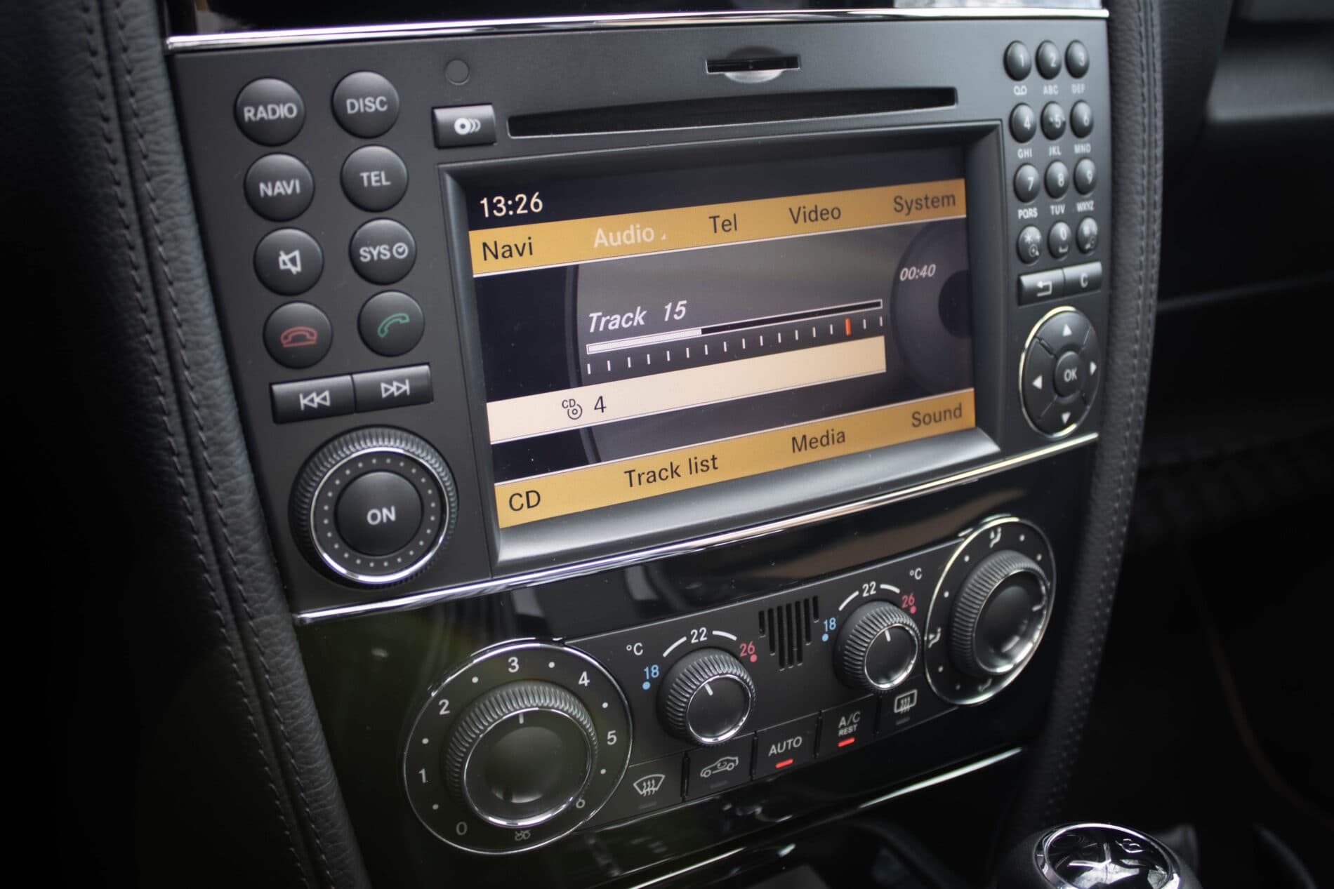 2011 Mercedes-Benz G 500, sivá suv, 89 163 km