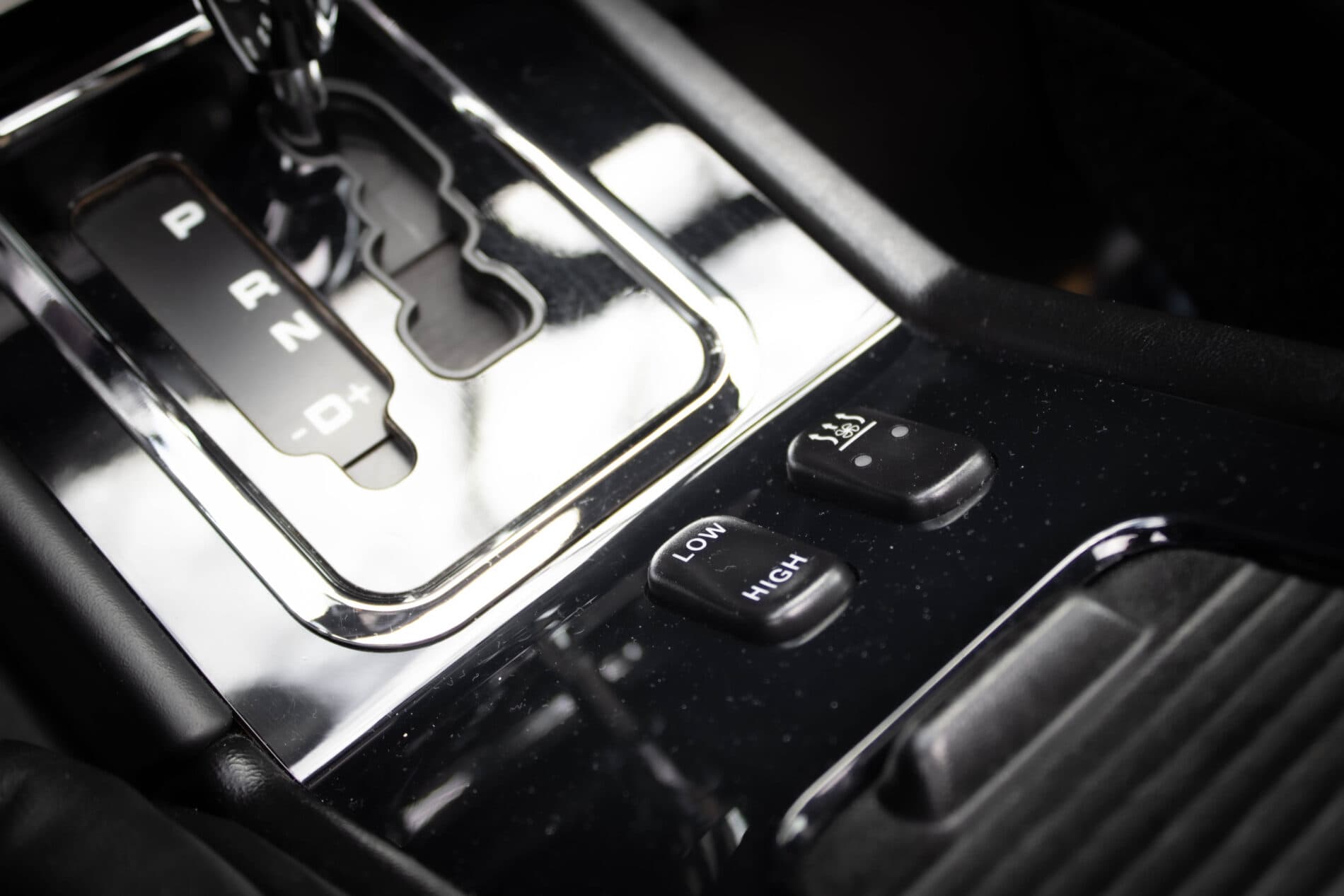 2011 Mercedes-Benz G 500, sivá suv, 89 163 km