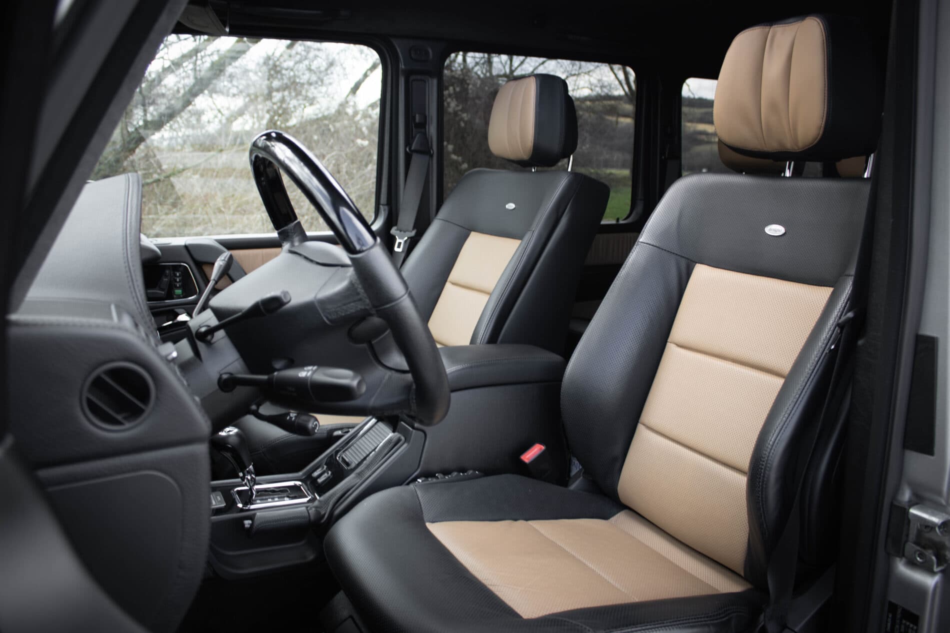 2011 Mercedes-Benz G 500, sivá suv, 89 163 km