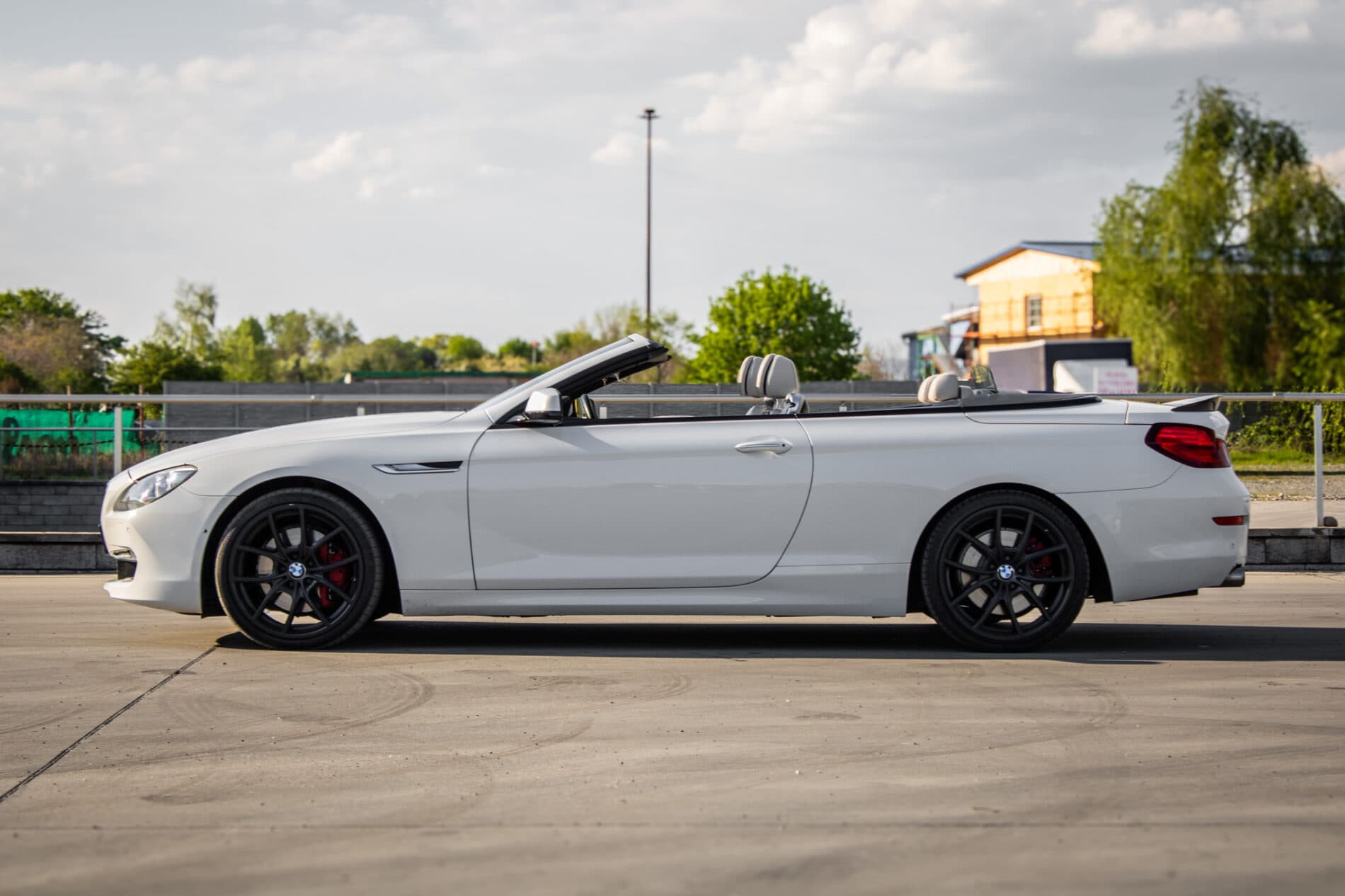 2011 BMW 640i, biela kabriolet, 177 355 km