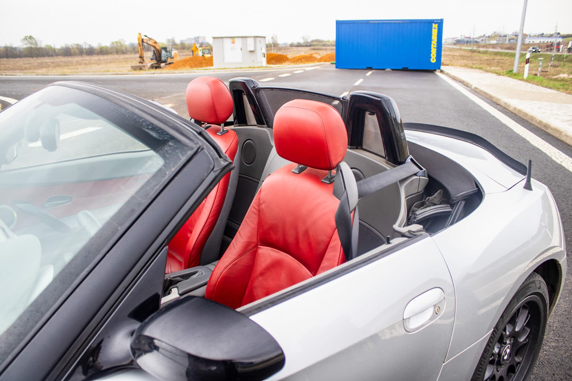 2003 BMW Z4, strieborná kabriolet, 158 040 km