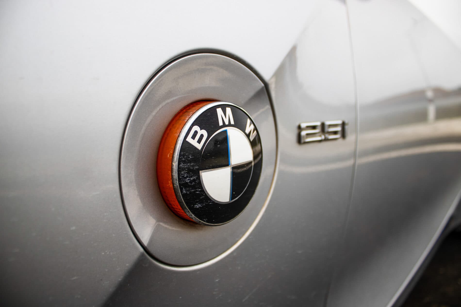 2003 BMW Z4, strieborná kabriolet, 158 040 km