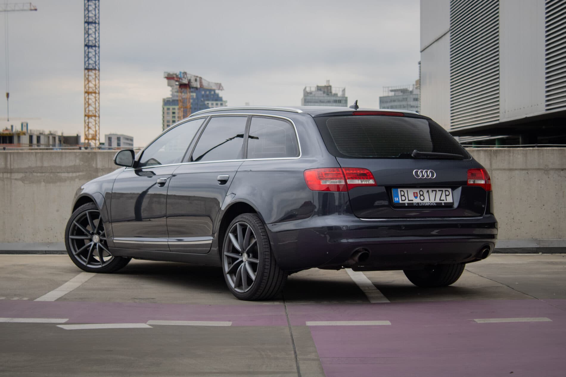 2011 AUDI A6, sivá kombi, 223 133 km