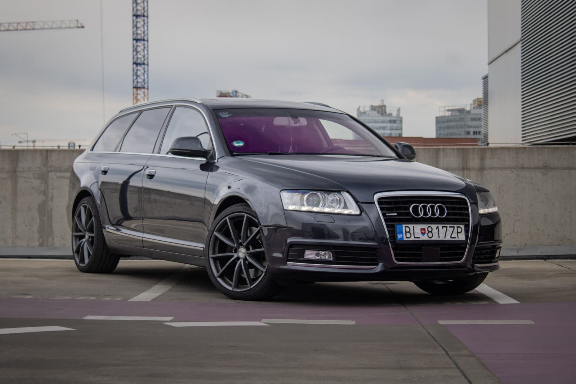 2011 AUDI A6, sivá kombi, 223 133 km