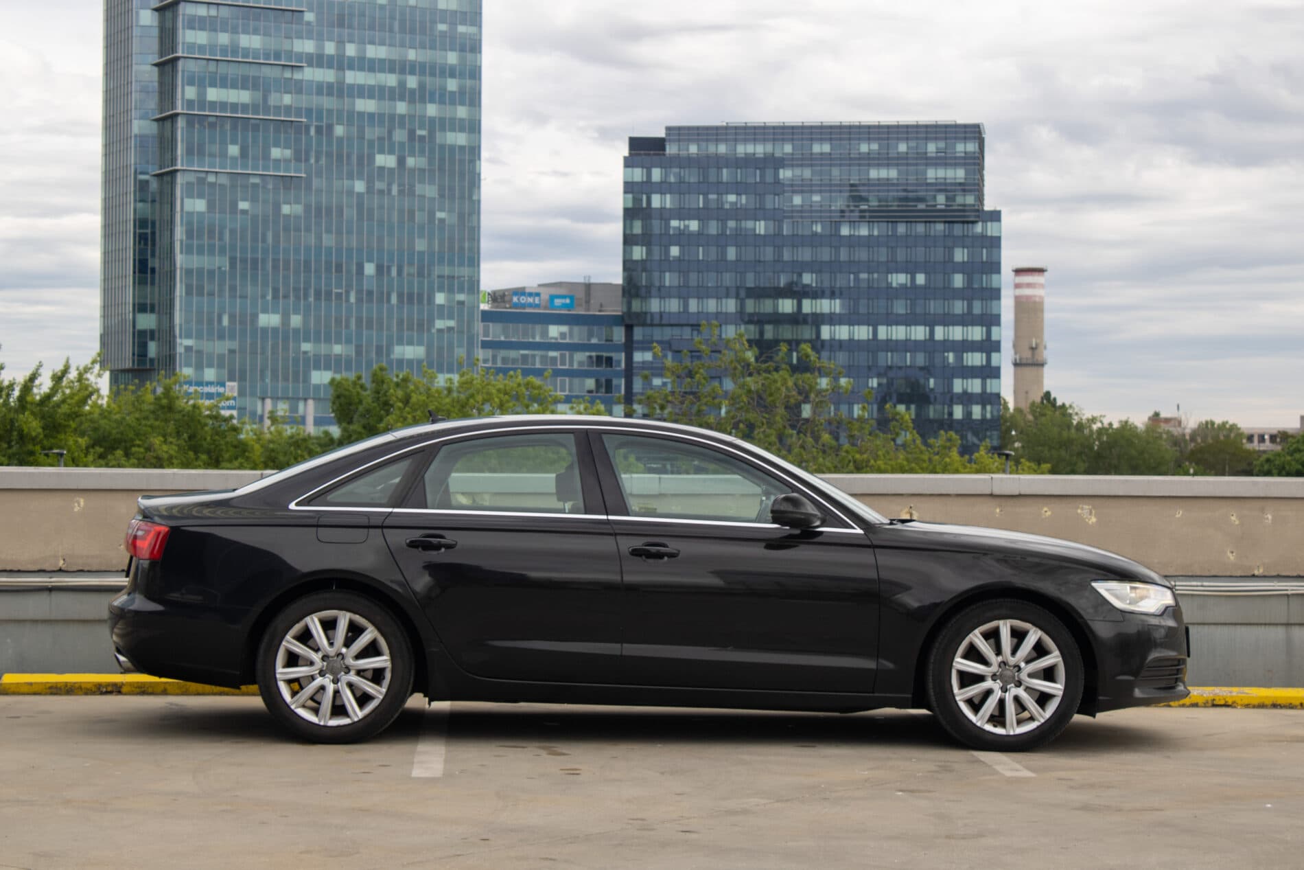 2013 AUDI A6, čierna sedan, 335 544 km