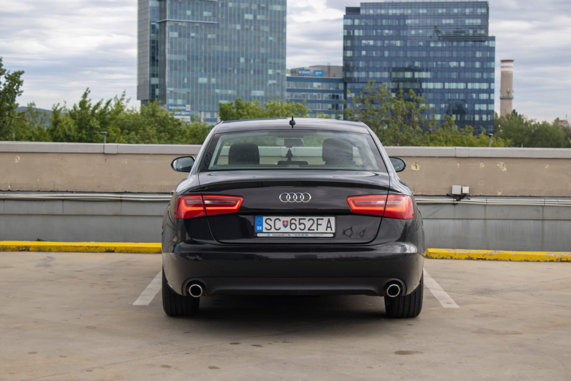 2013 AUDI A6, čierna sedan, 335 544 km