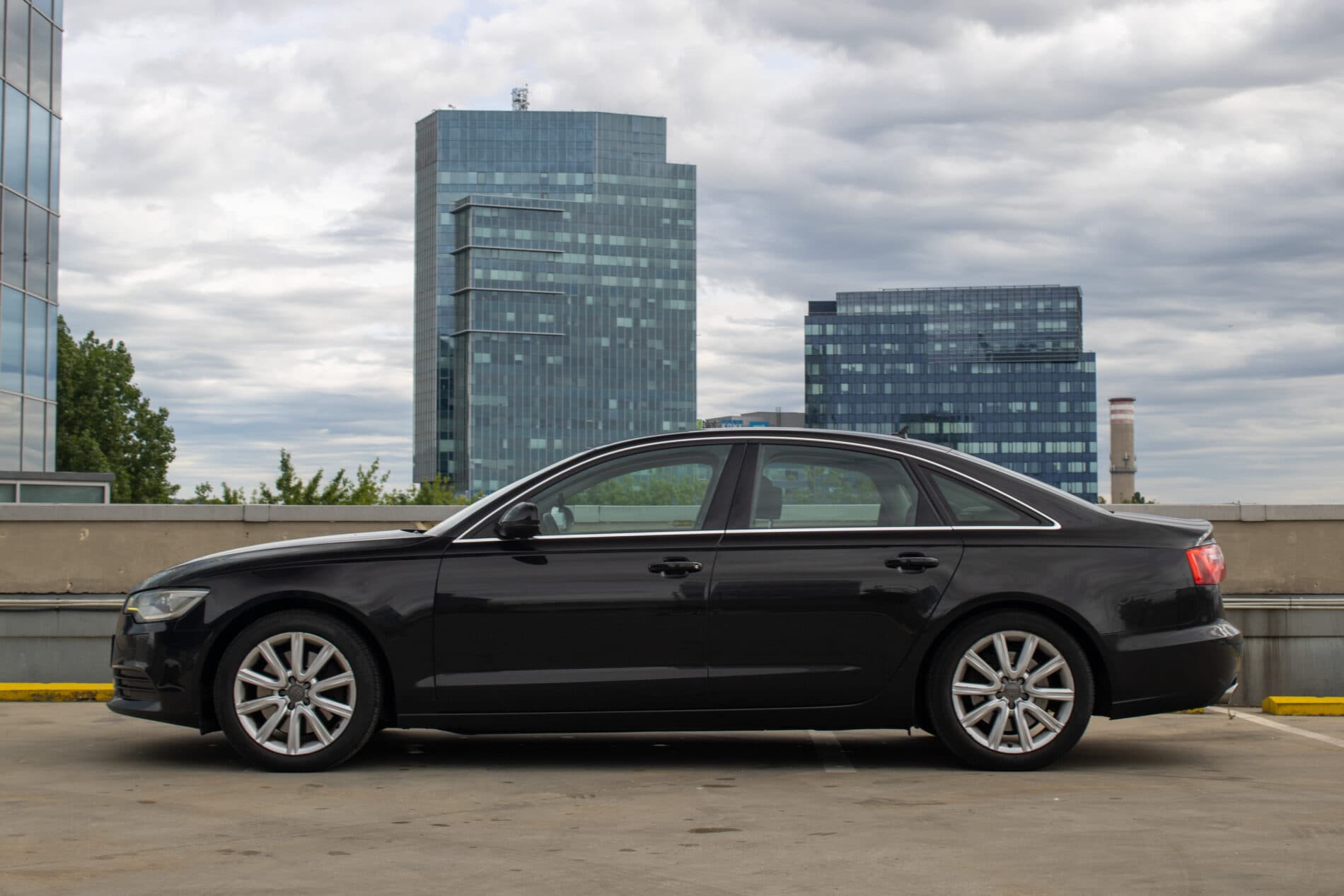 2013 AUDI A6, čierna sedan, 335 544 km