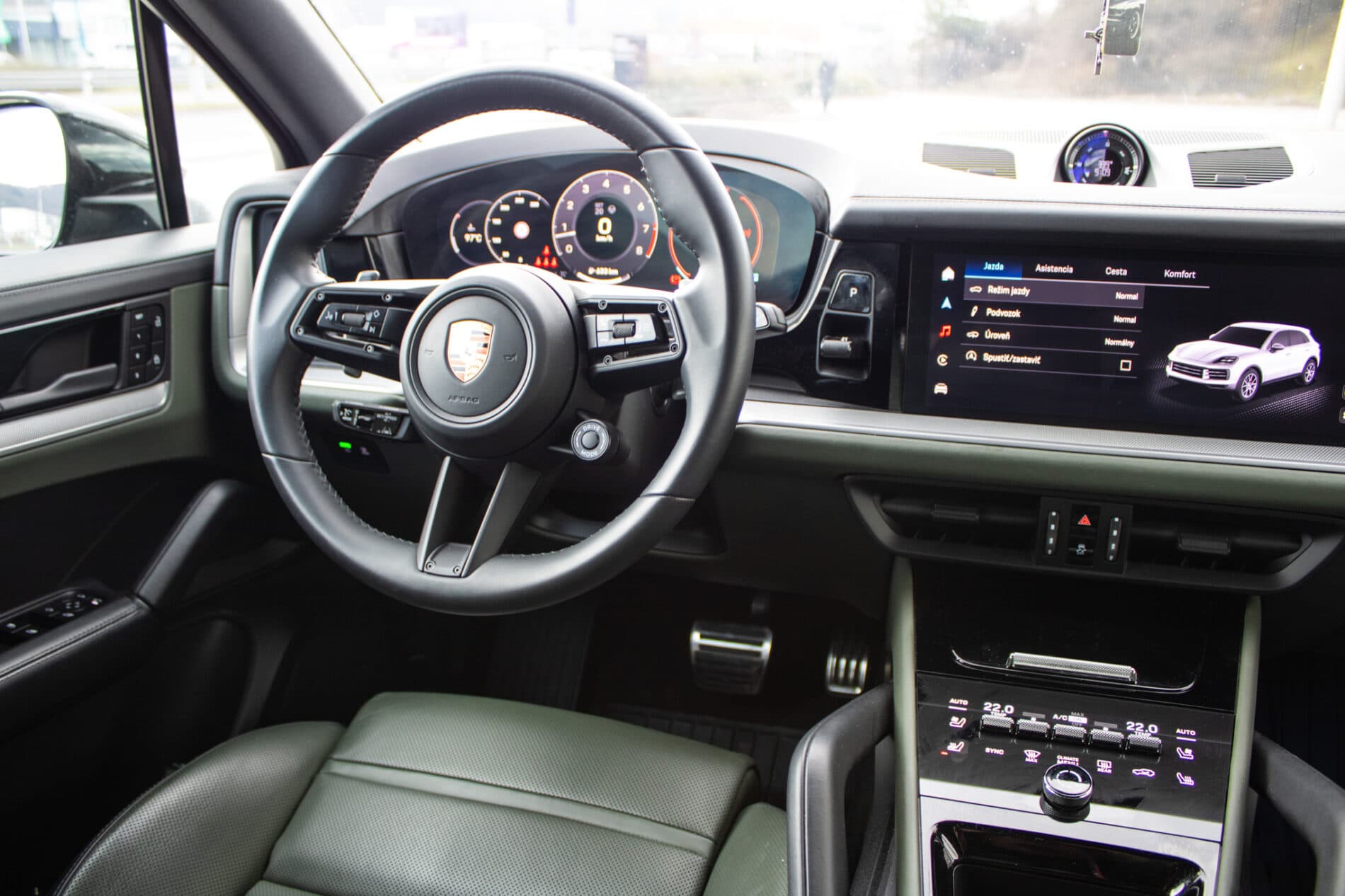 2023 Porsche Cayenne S, čierna suv, 37 493 km