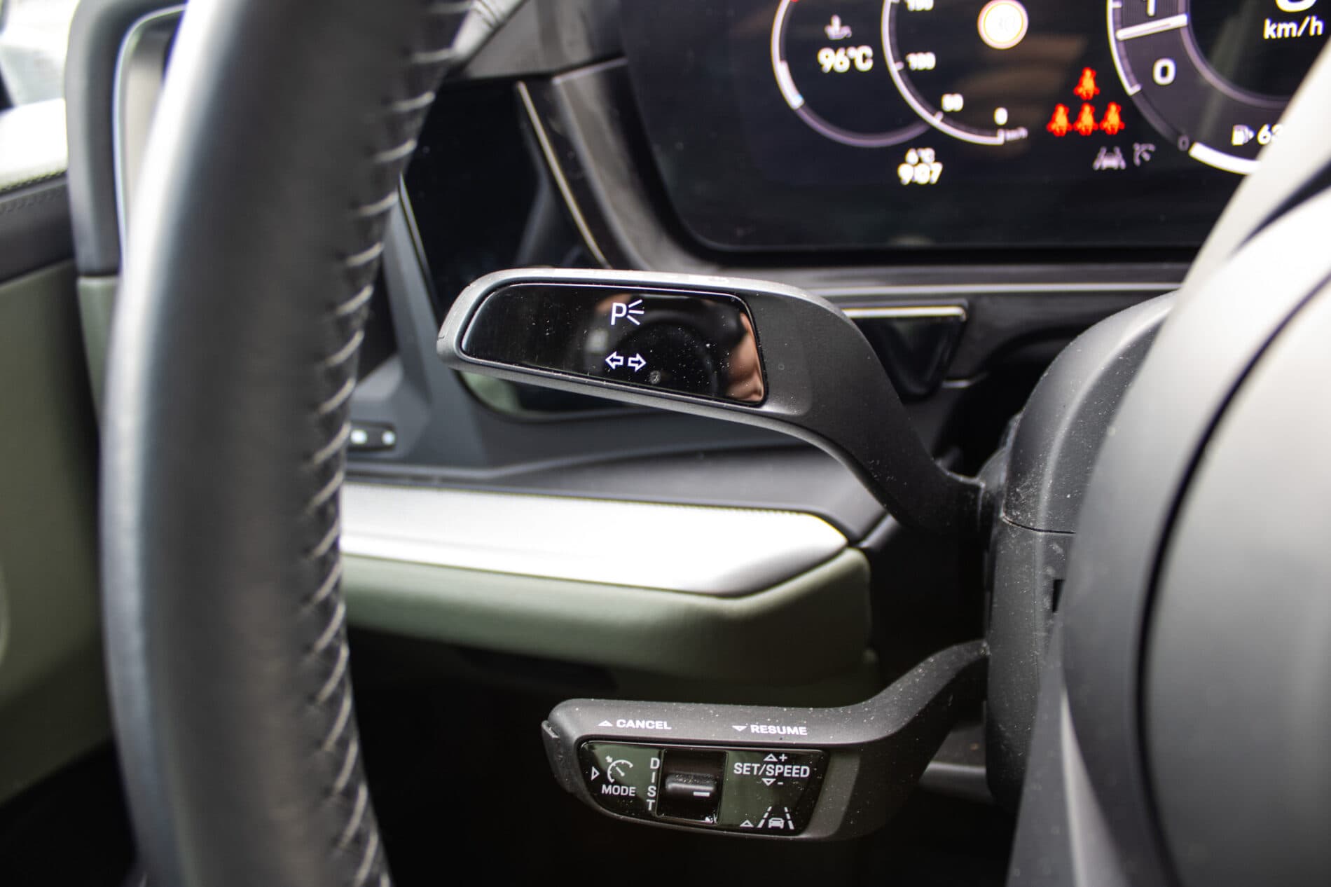 2023 Porsche Cayenne S, čierna suv, 37 493 km