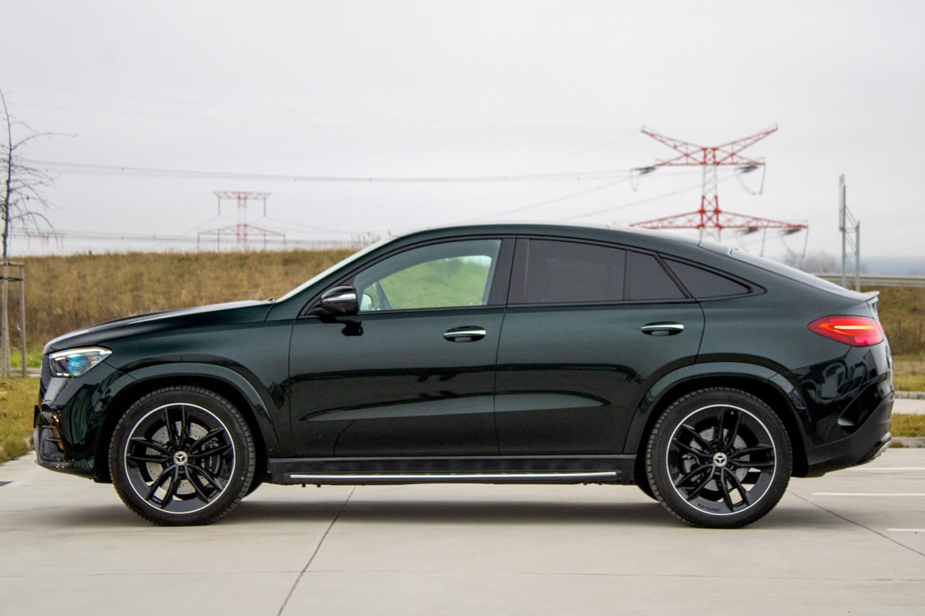 2023 Mercedes-Benz GLE 450d, zelená suv, 46 173 km