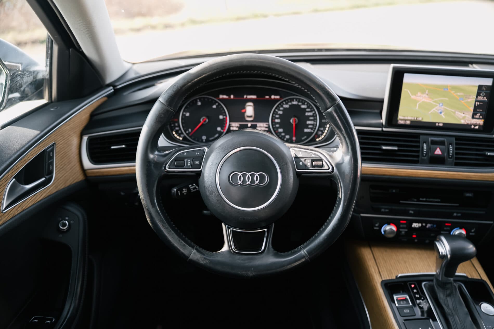 2012 AUDI A6, hnedá kombi, 242 101 km